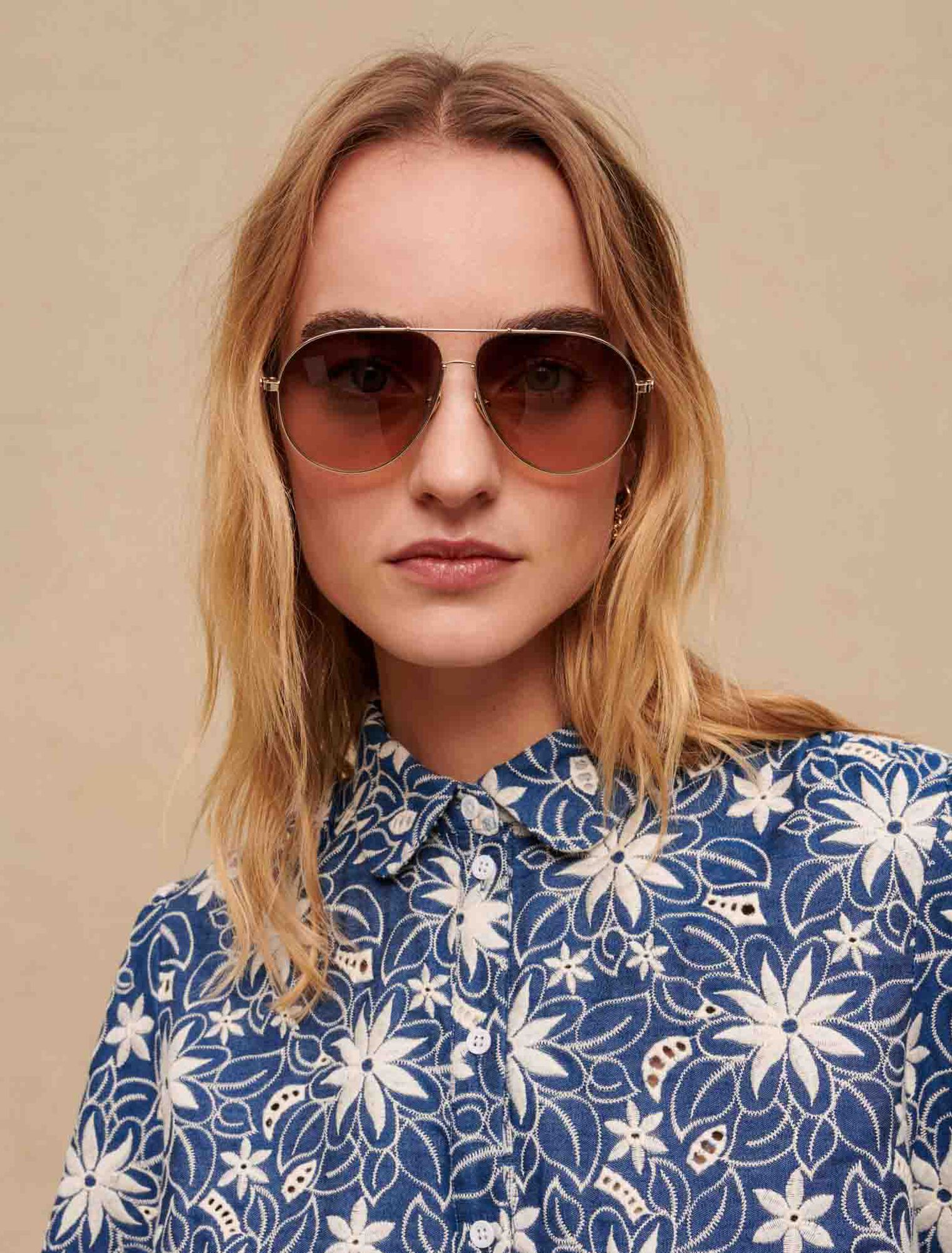 Embroidered cropped jacket
