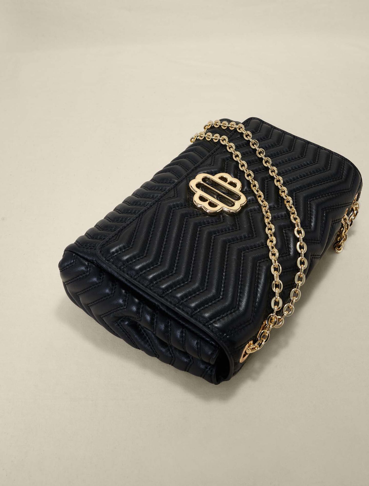 Leather bag with chain strap
