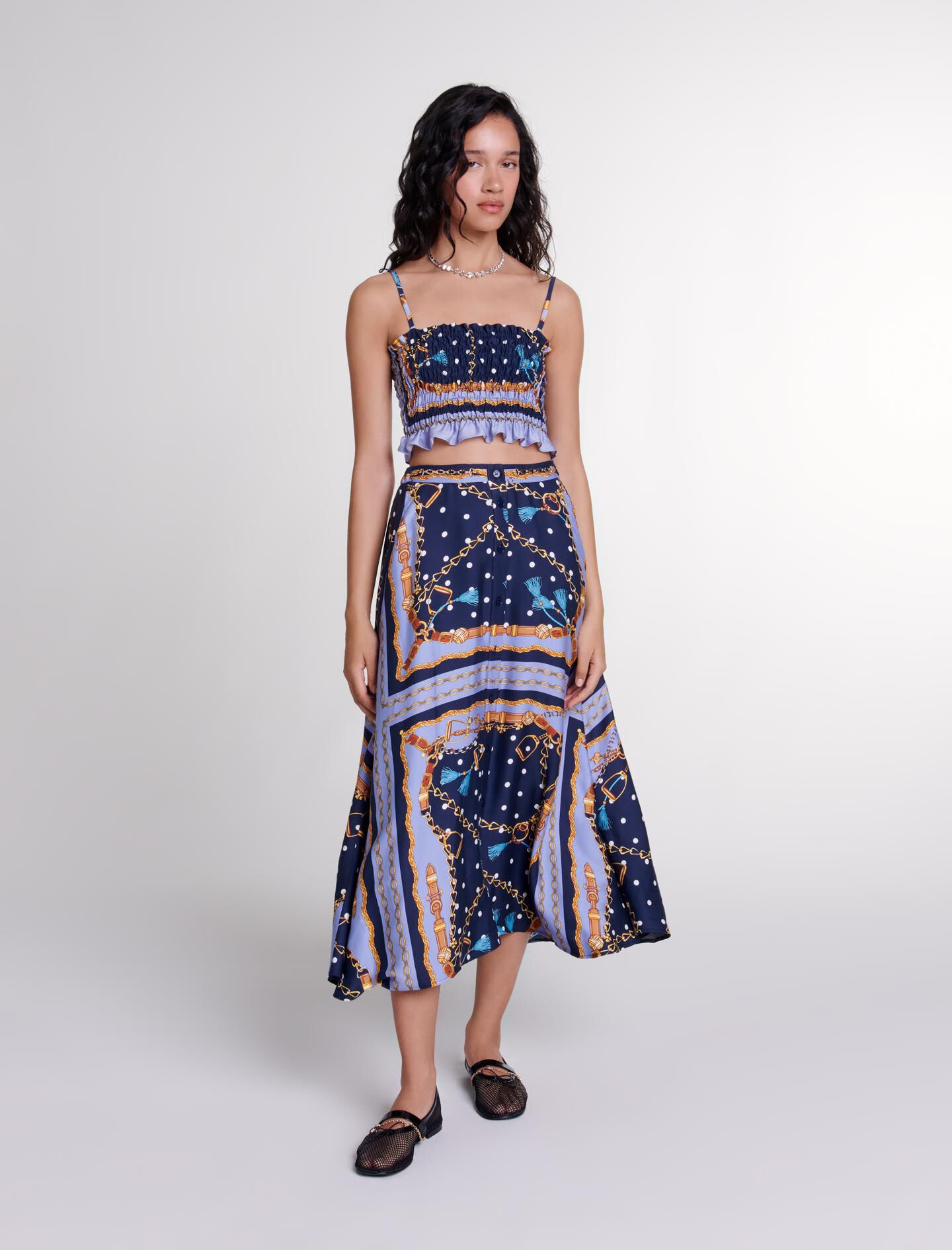 Satin effect patterned short skirt