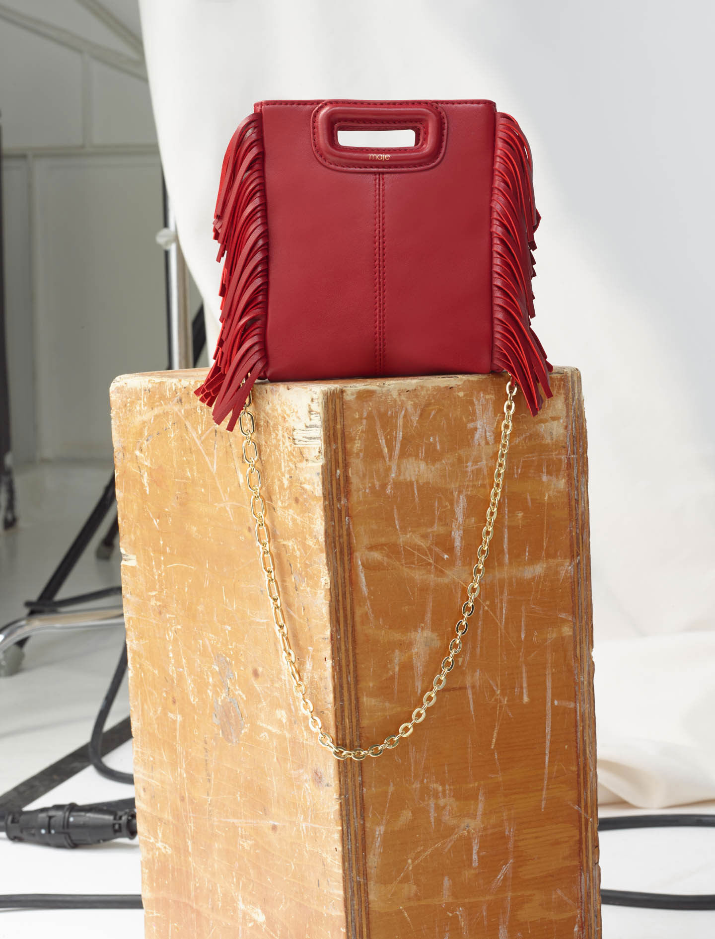 Leather bag with chain strap Leather bag with chain strap