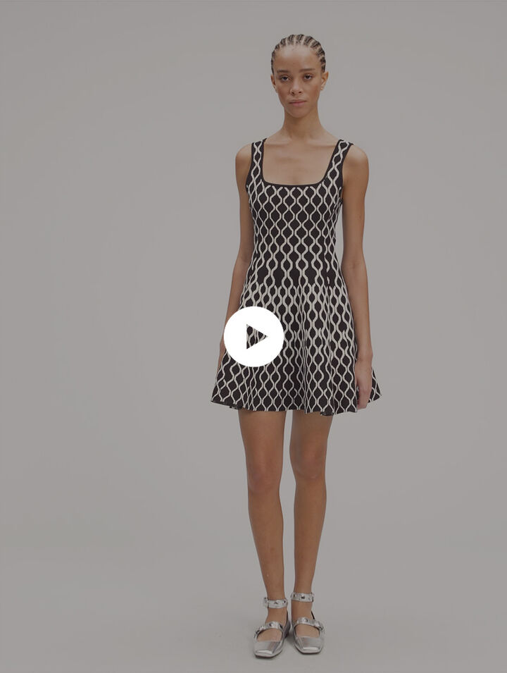 Mini patterned knit dress
