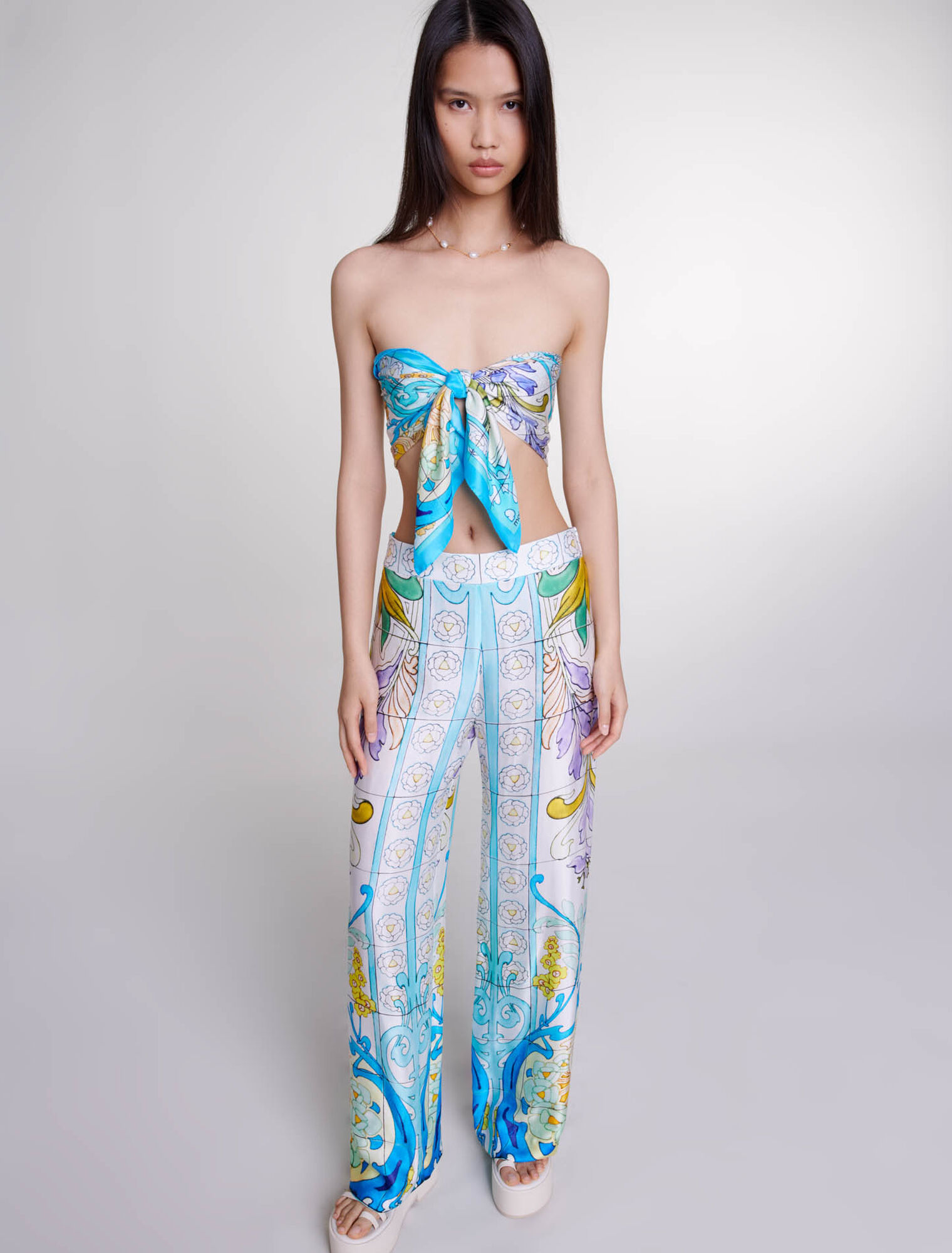 Mosaic pattern silk scarf