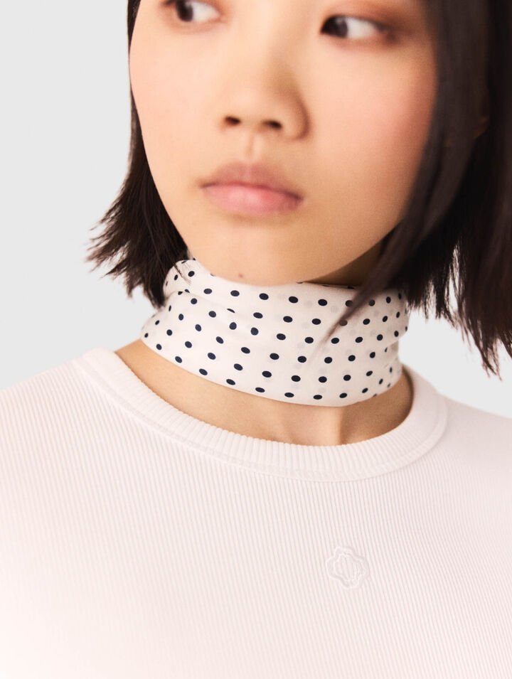 60x60 silk print bandana