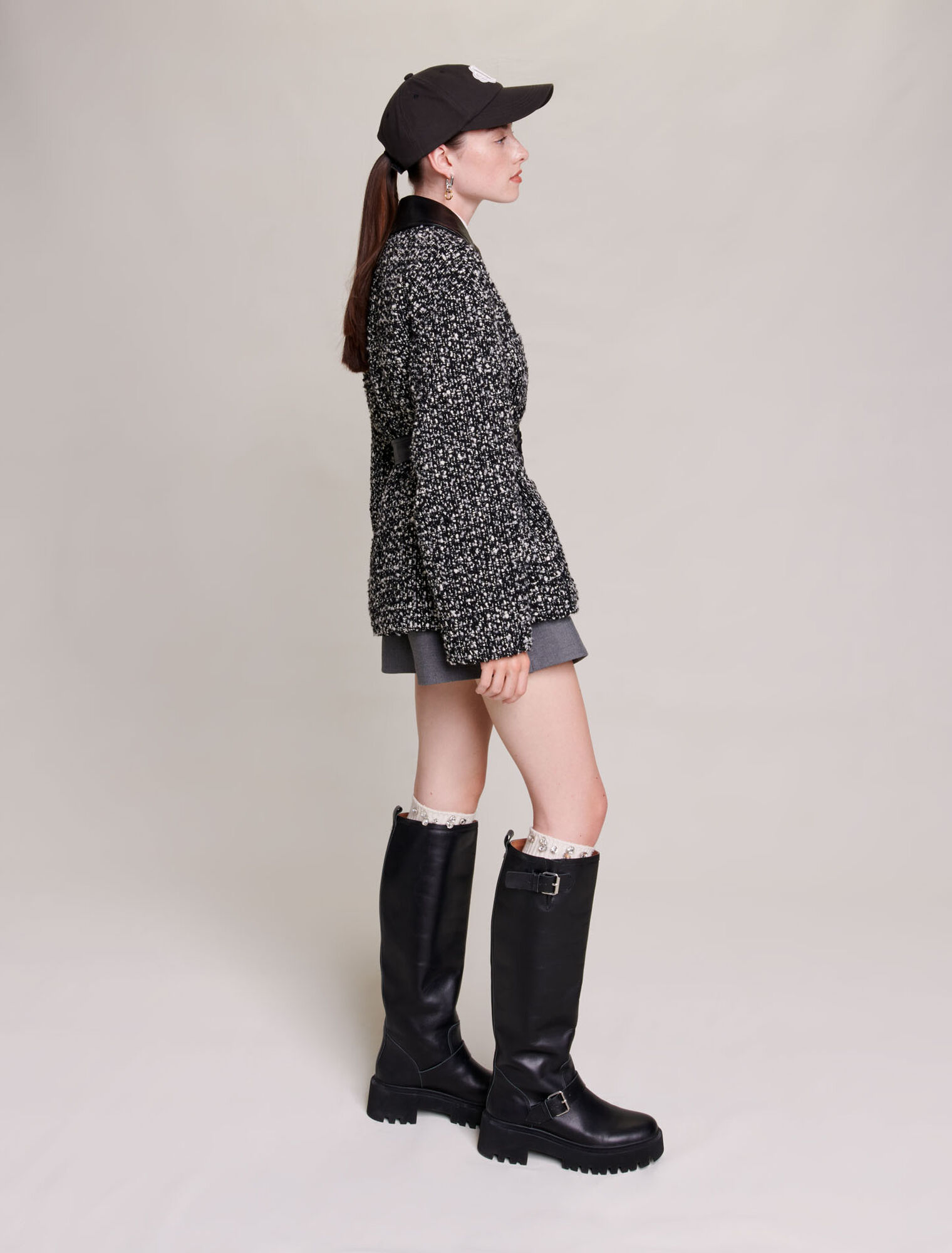 Short tweed coat