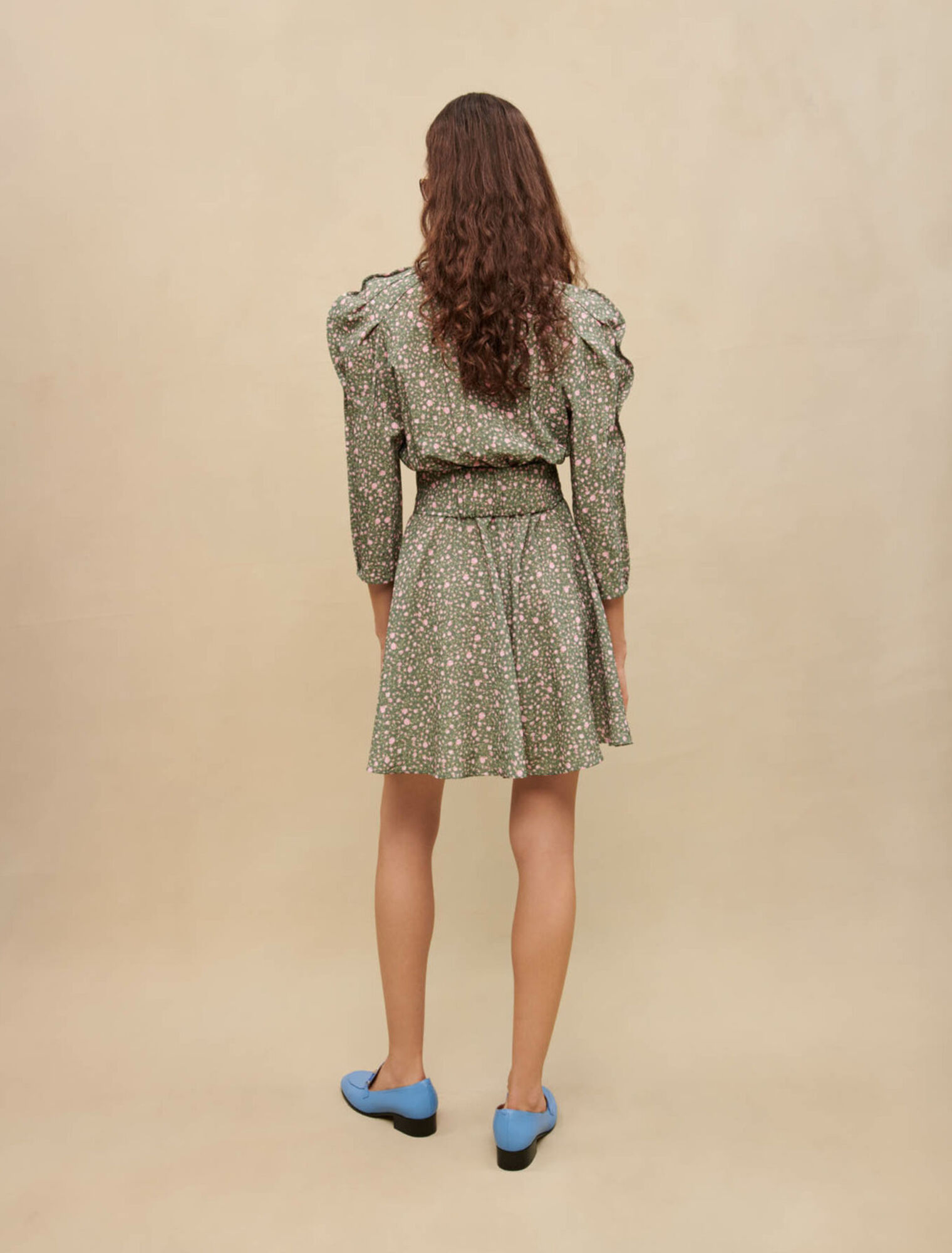 Mini dress with volume sleeves