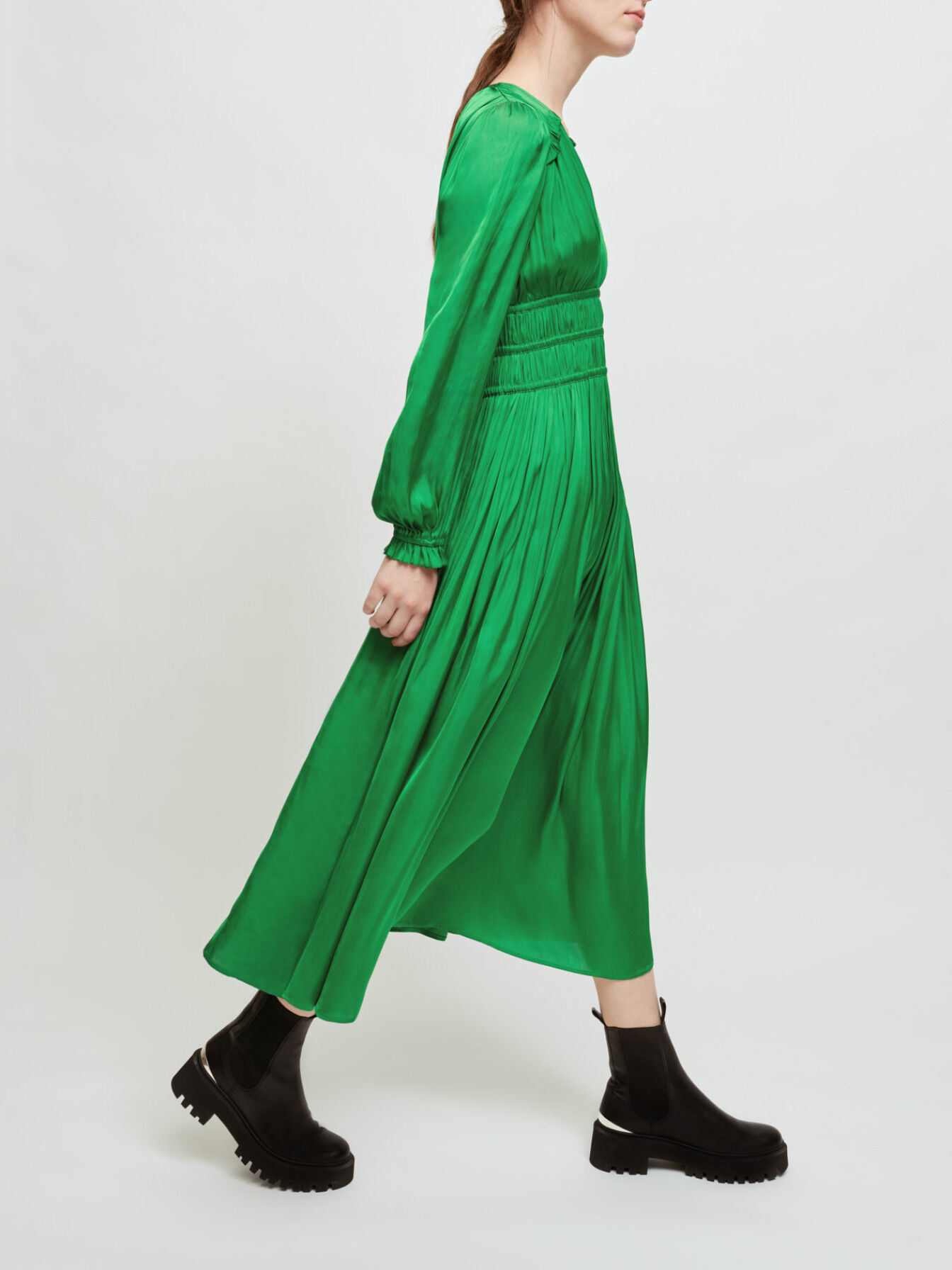 Long pleated effect dress