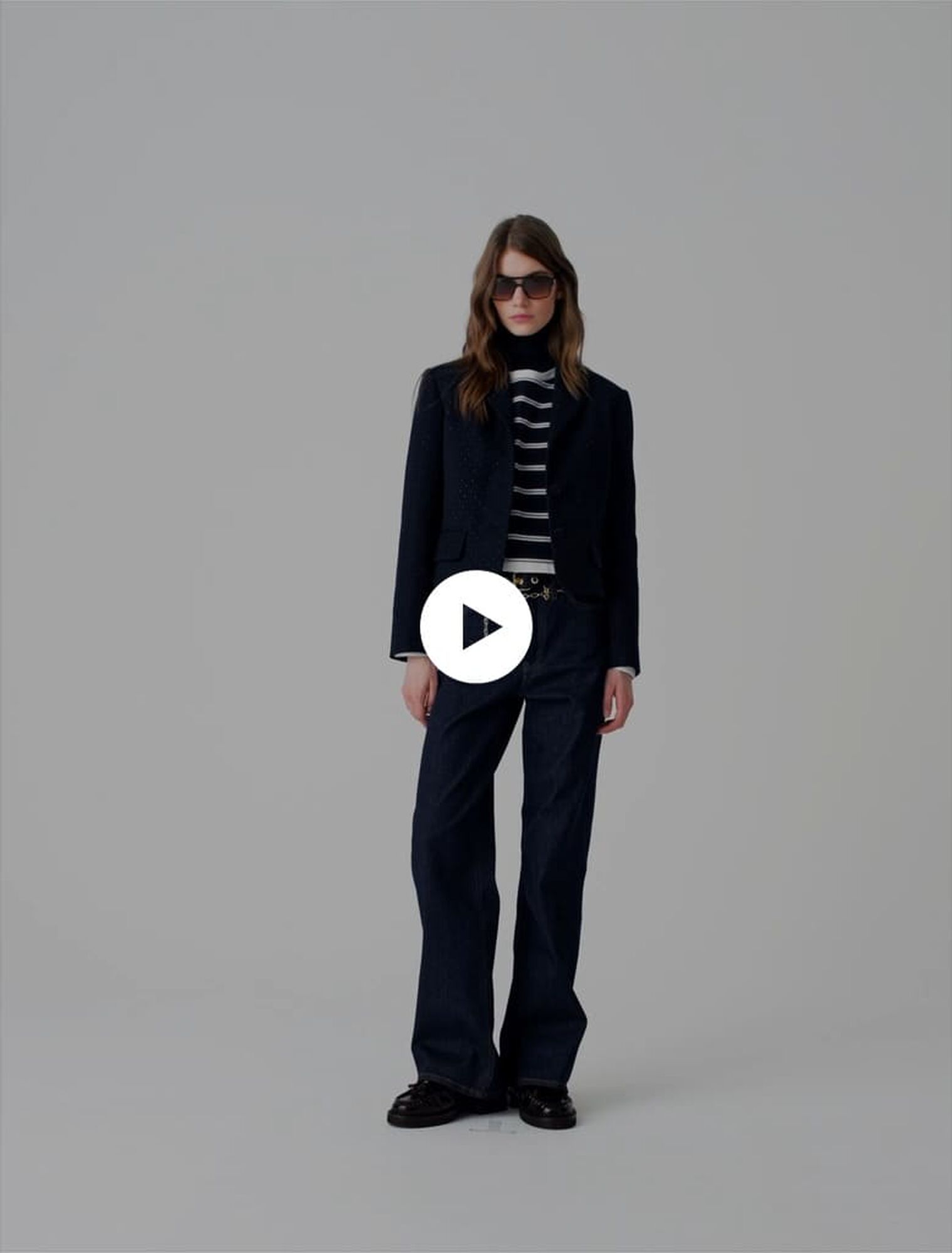 Cropped suit jacket