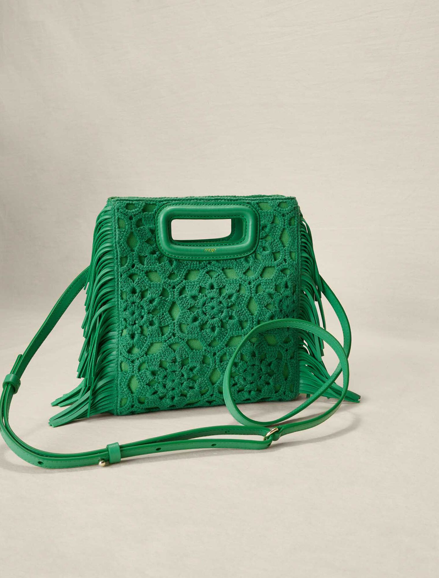 Crochet M bag