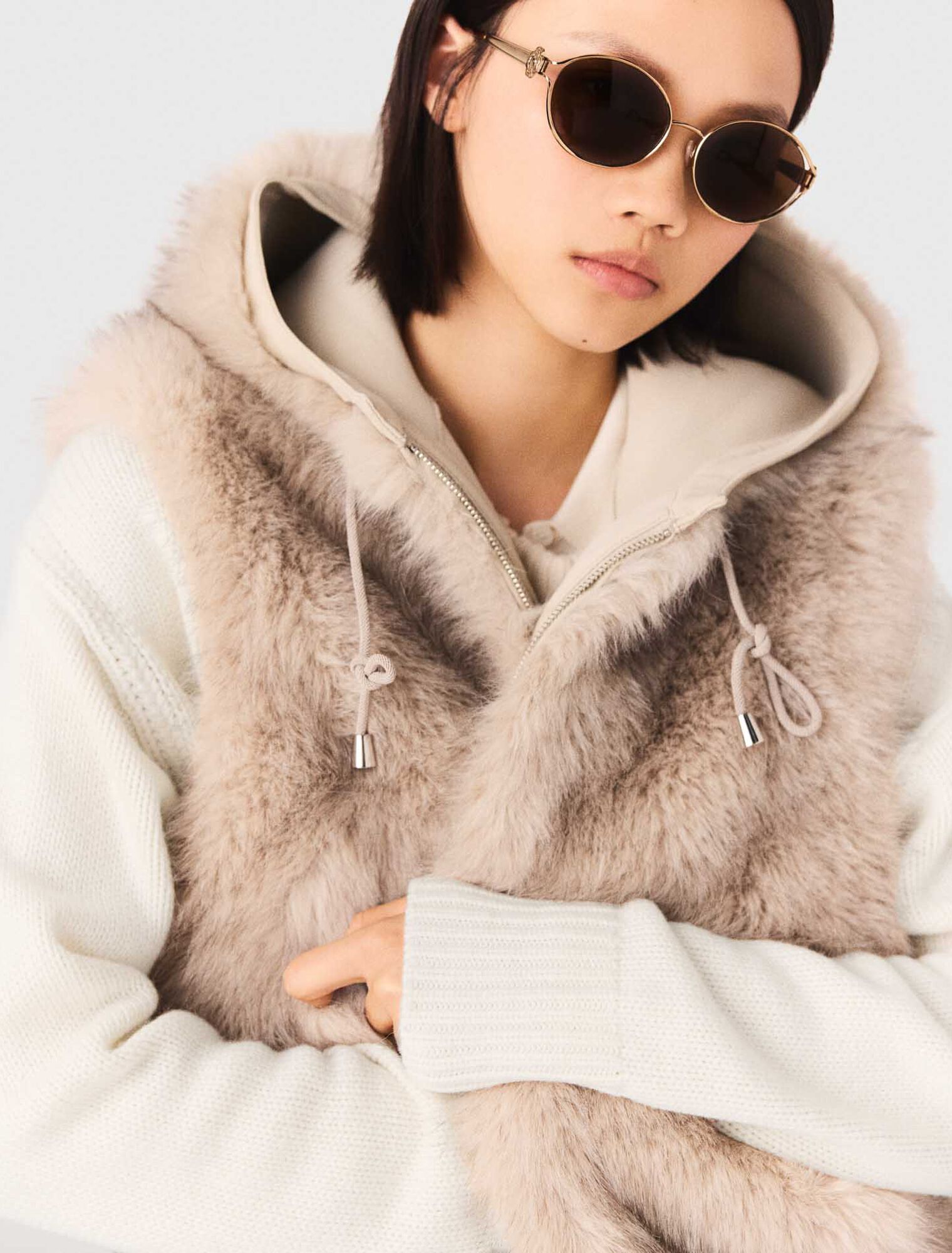 Short faux fur jacket