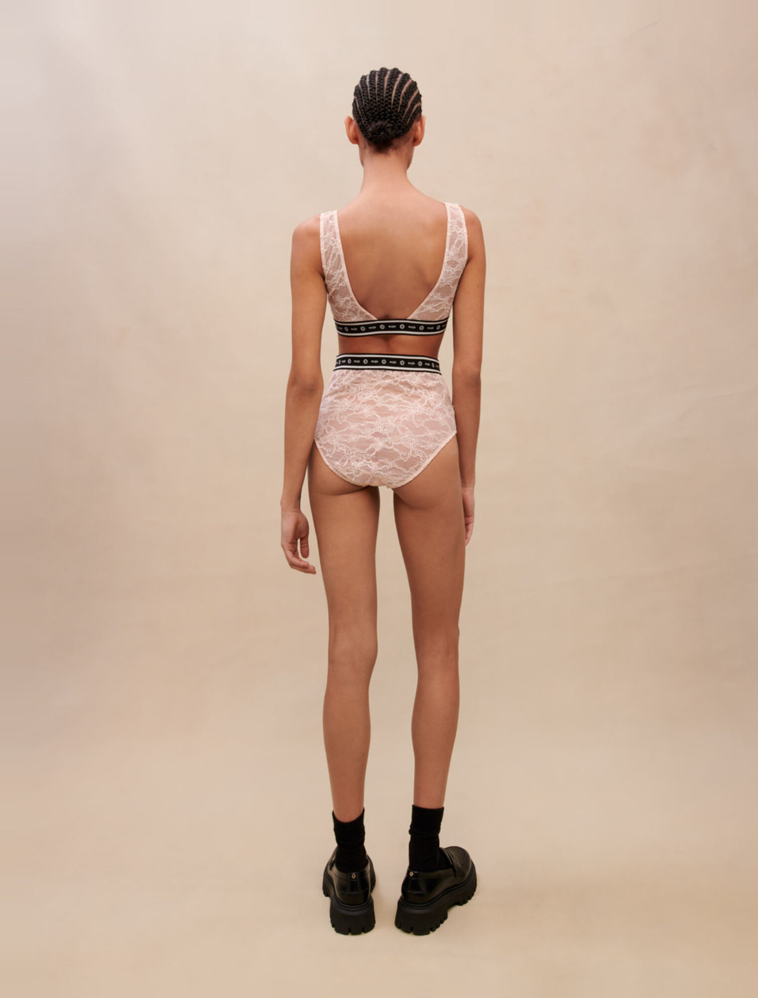 Lace lingerie set