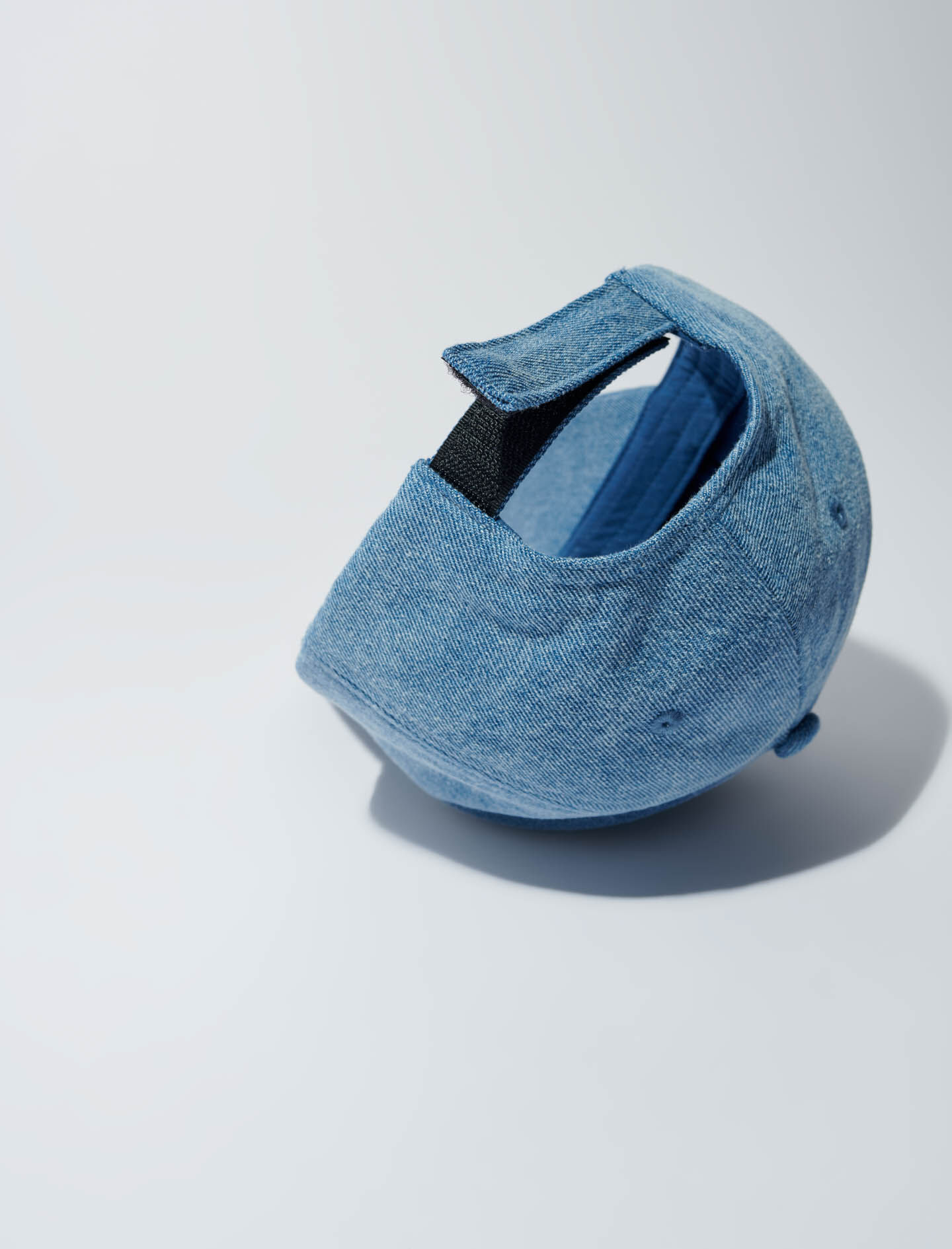 【 】CKJ Monogram Embroidery Denim Ball Cap_BLUE Caps Calvin Klein Jeans Monologo Embroidery Cap Blue | Footshop