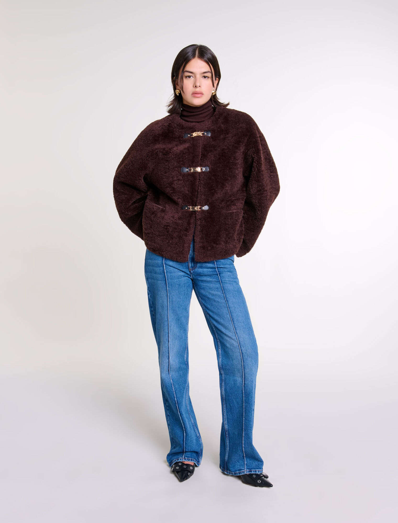 Short faux fur coat