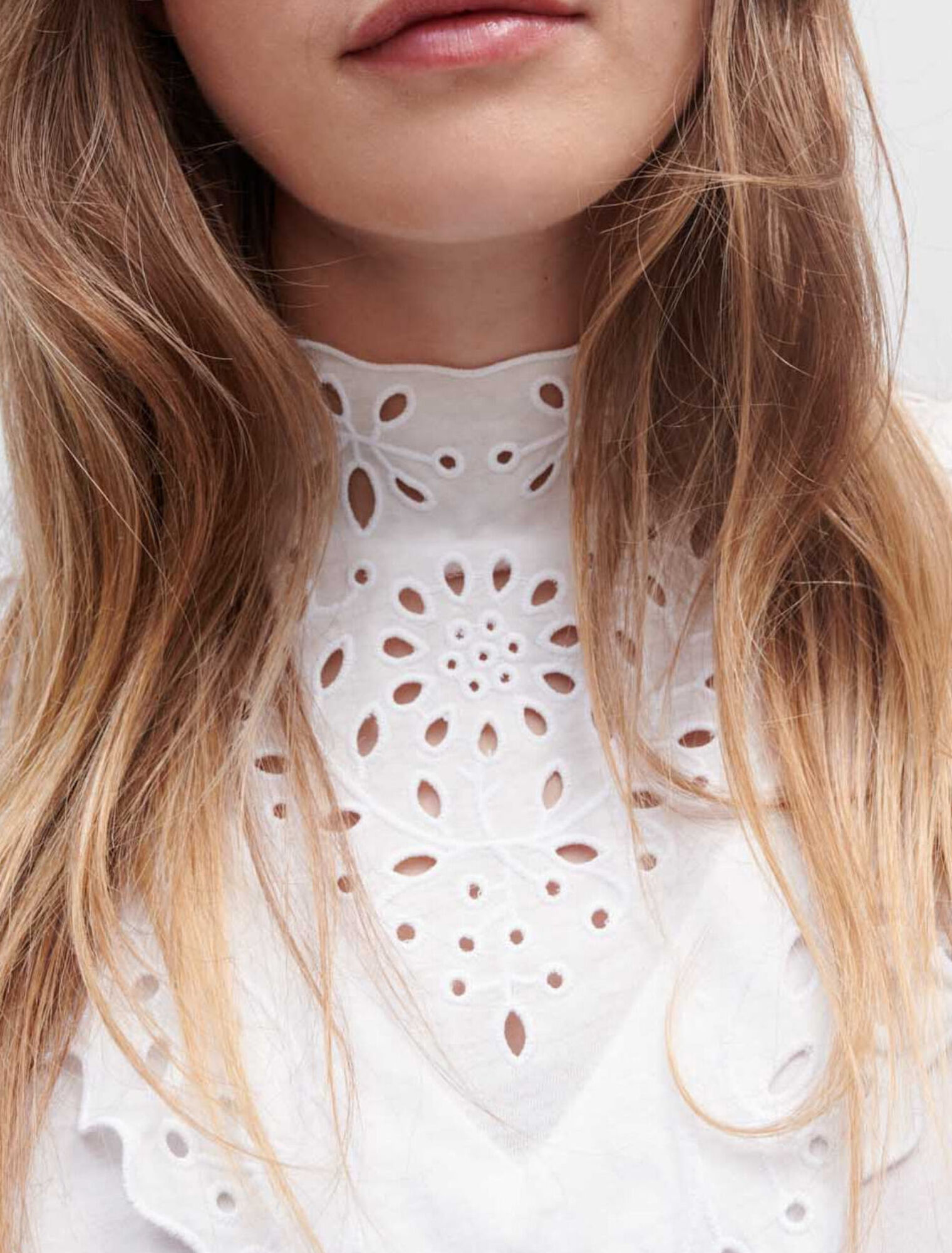 T-shirt with embroidery and frills