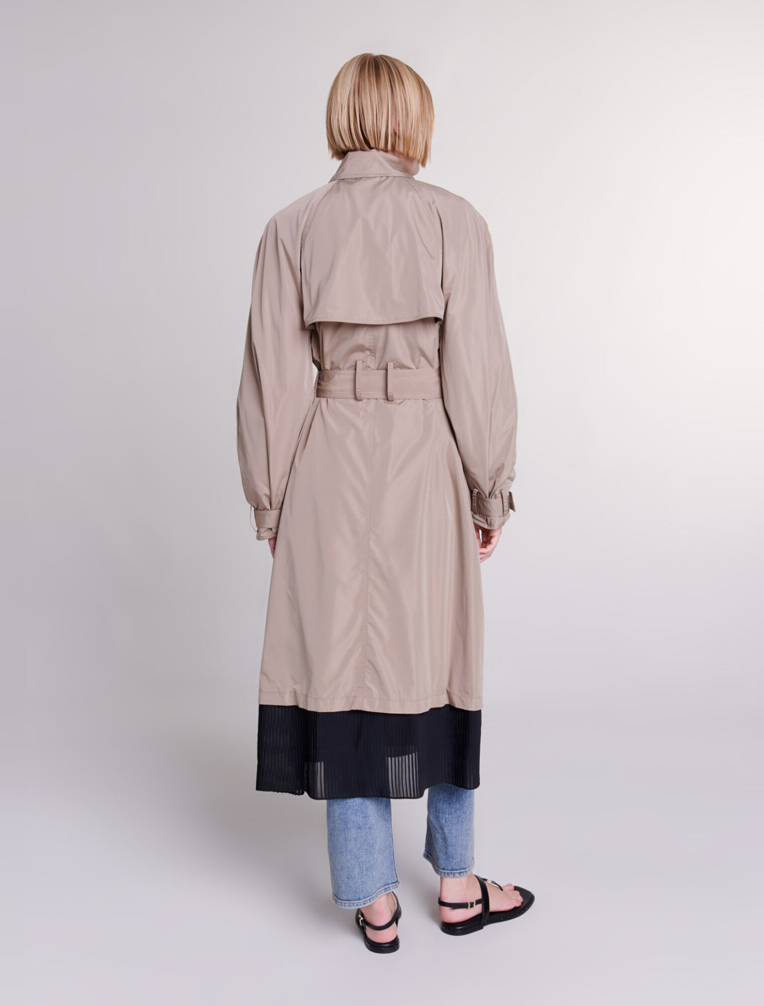 Contrast trench coat