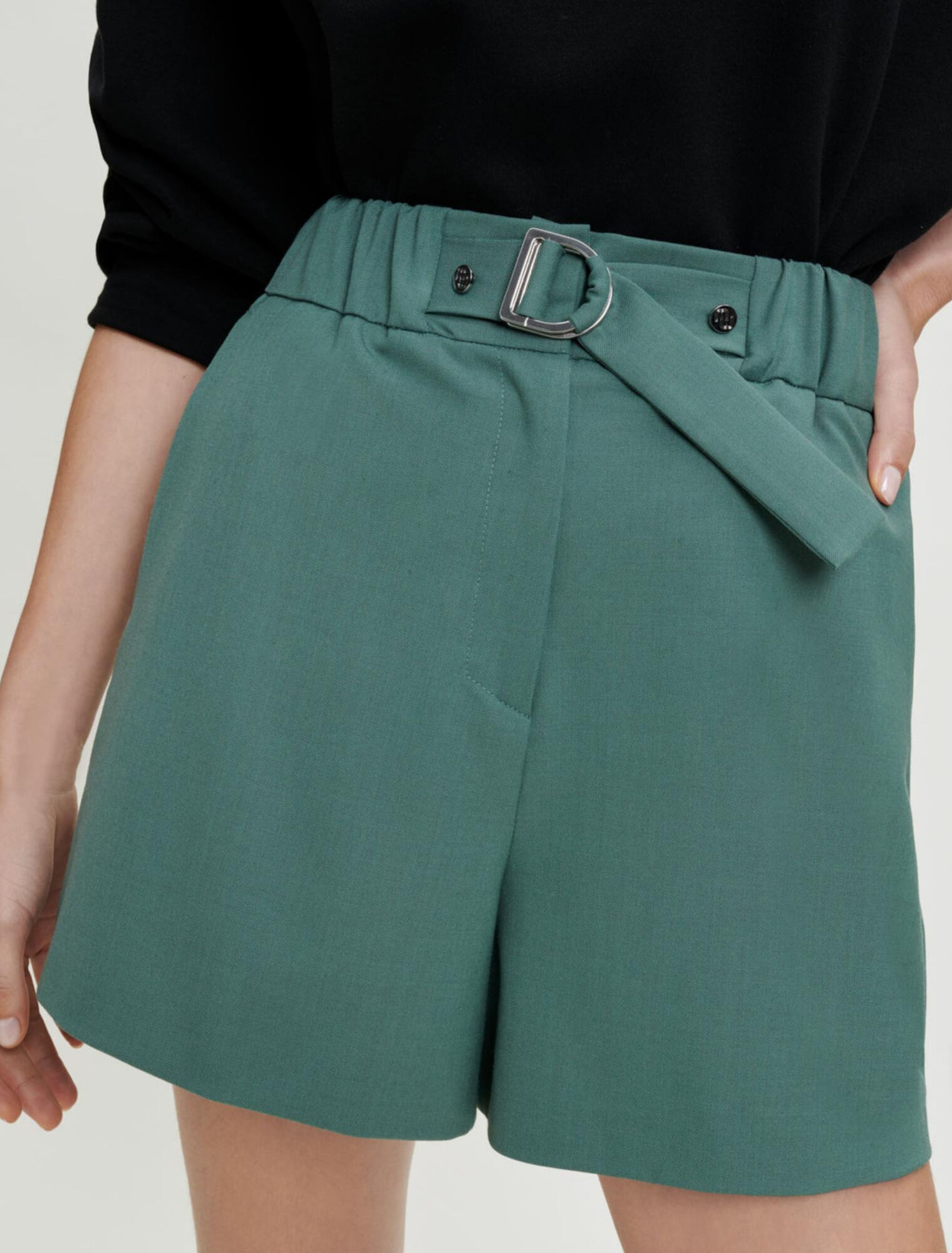 Elasticated tailored shorts