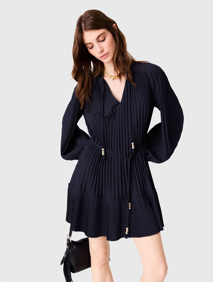 Short pleated dress