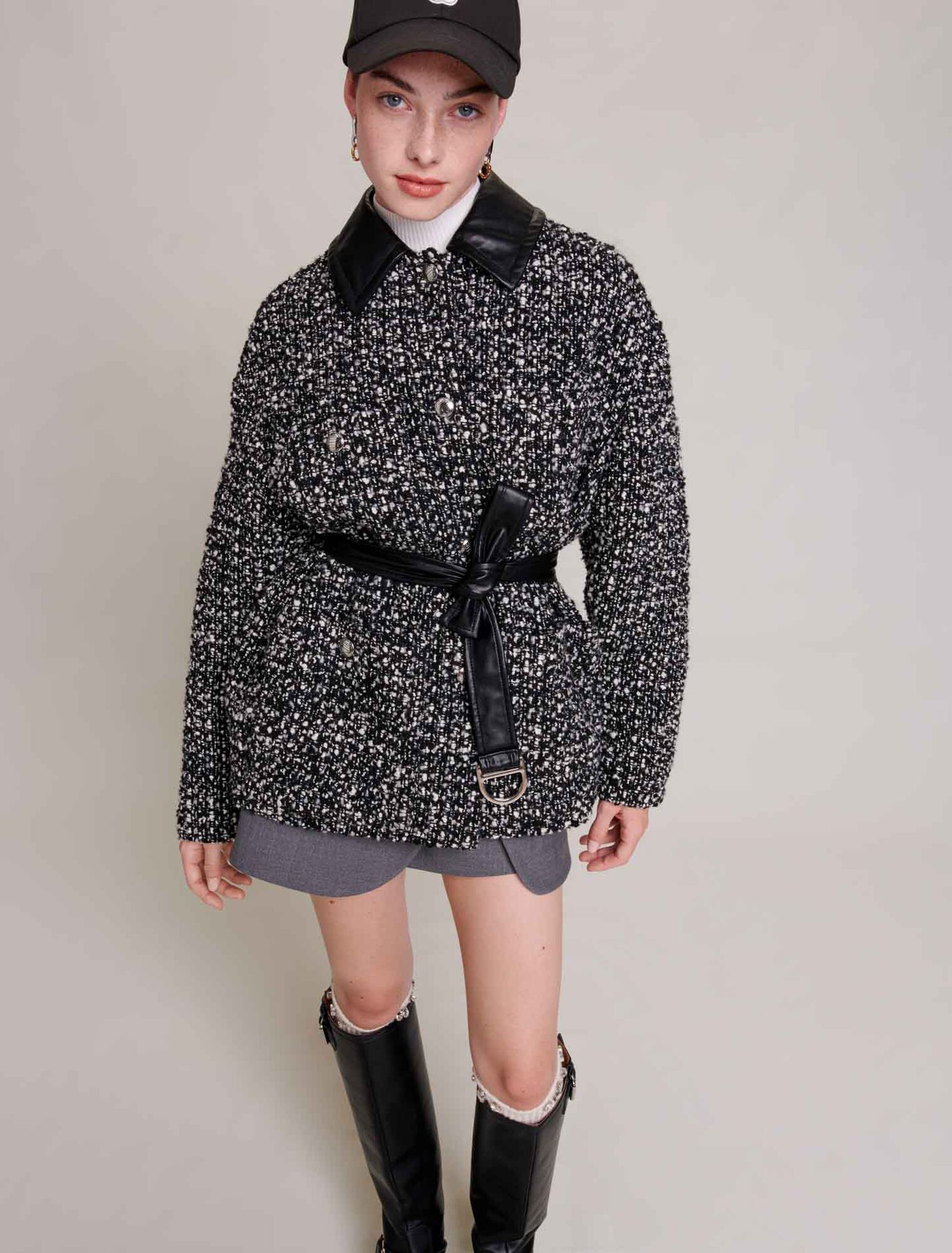 Short tweed coat