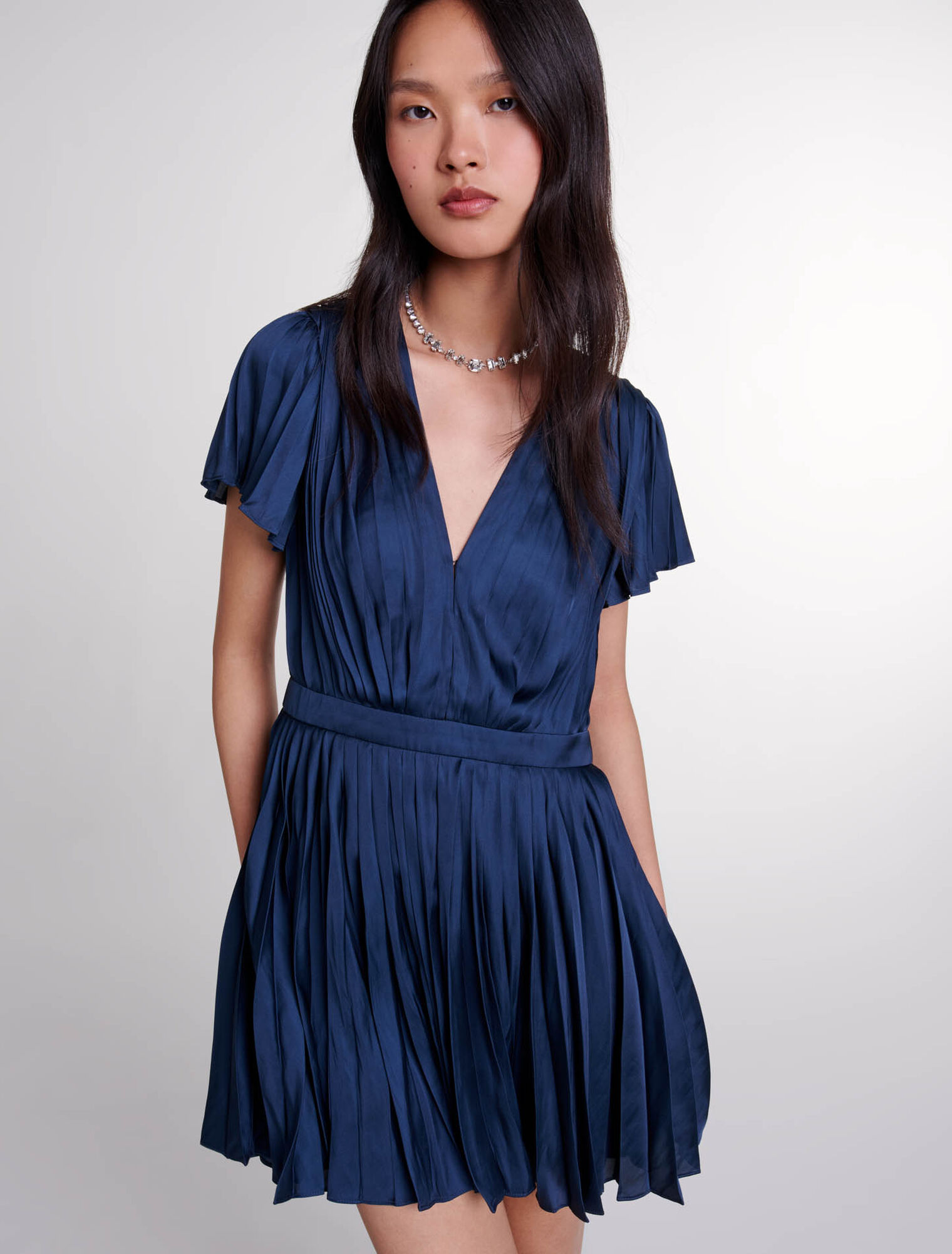Short pleated dress 