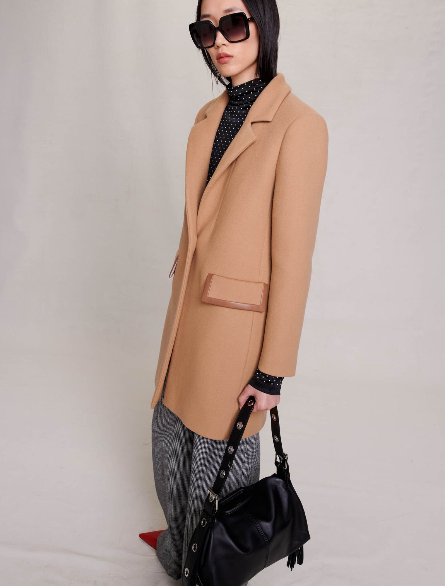 Structured mid-length coat
