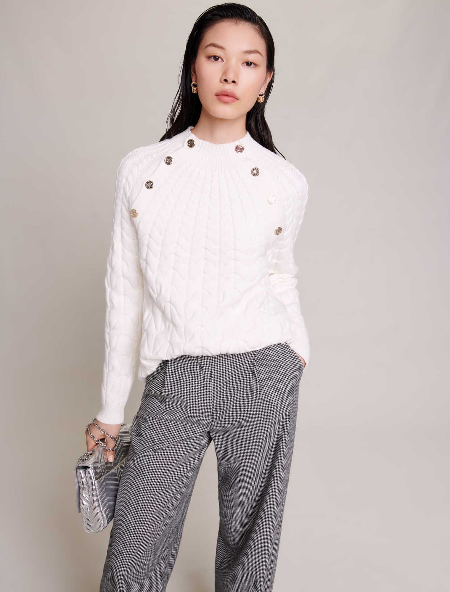Cable knit jumper