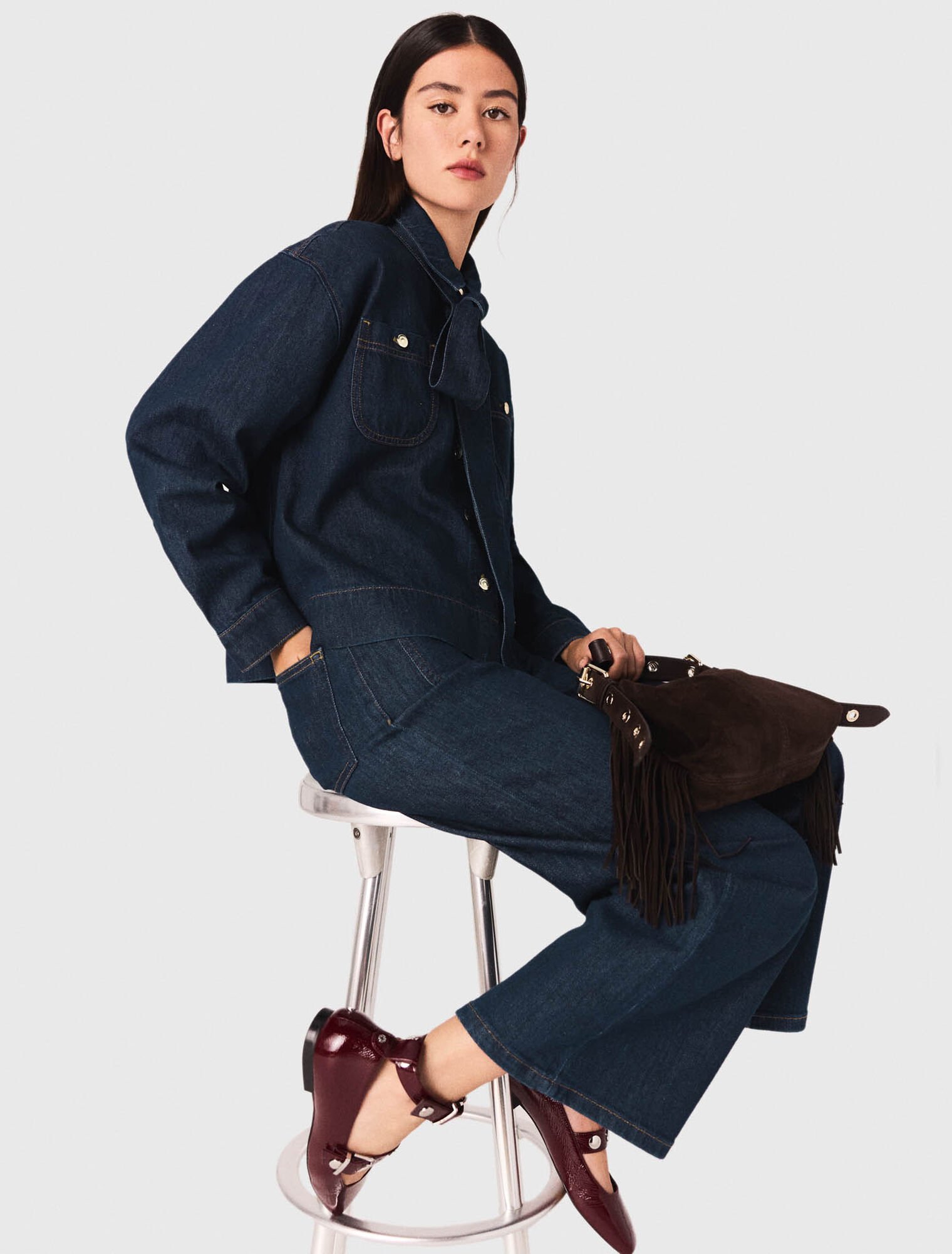 Denim jacket with bow