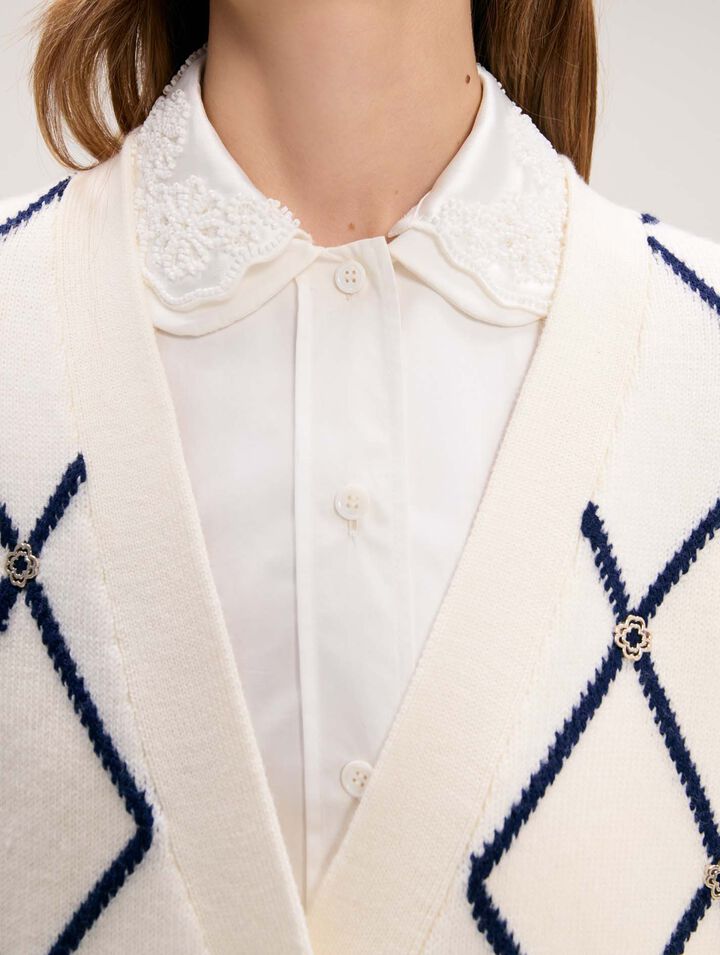 Diamond pattern knitted cardigan