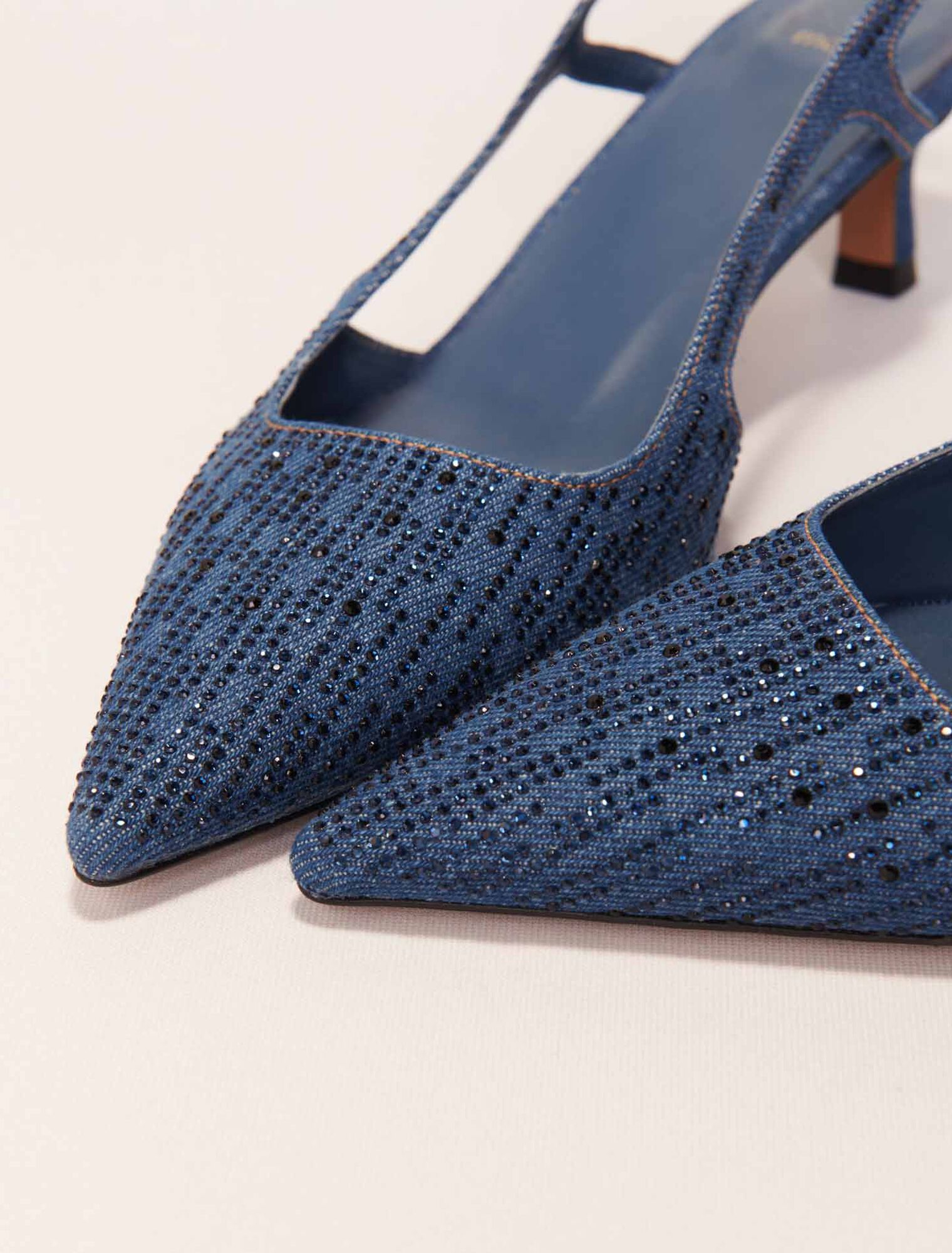 Slingback pump in rhinestone denim