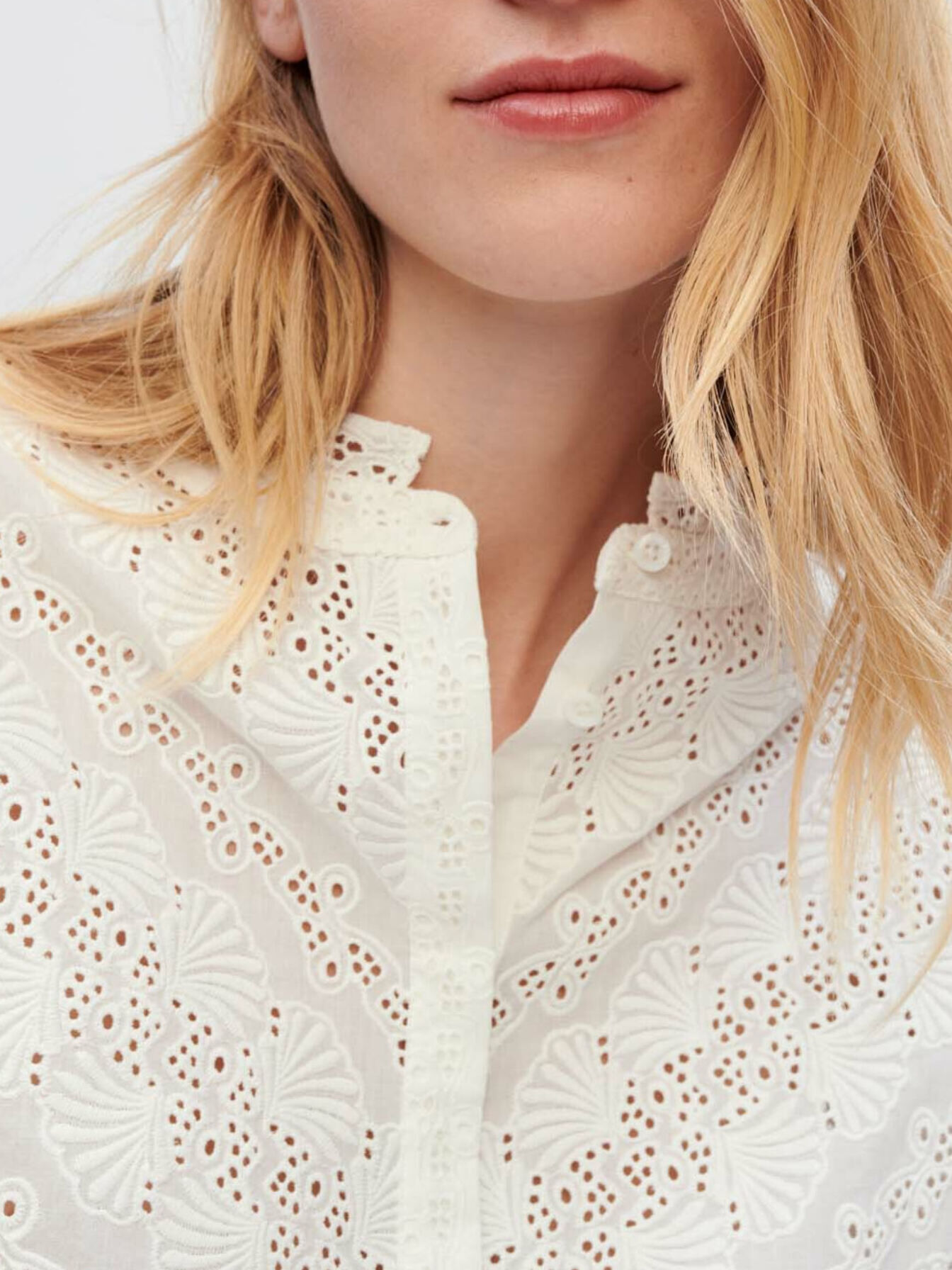 Charlotte retro blouse with a Bermuda collar – MajulaHandmade