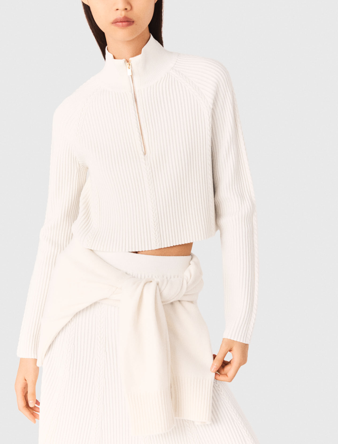 majeページ Embroidered tulle top Black / Gray For Women | Maje