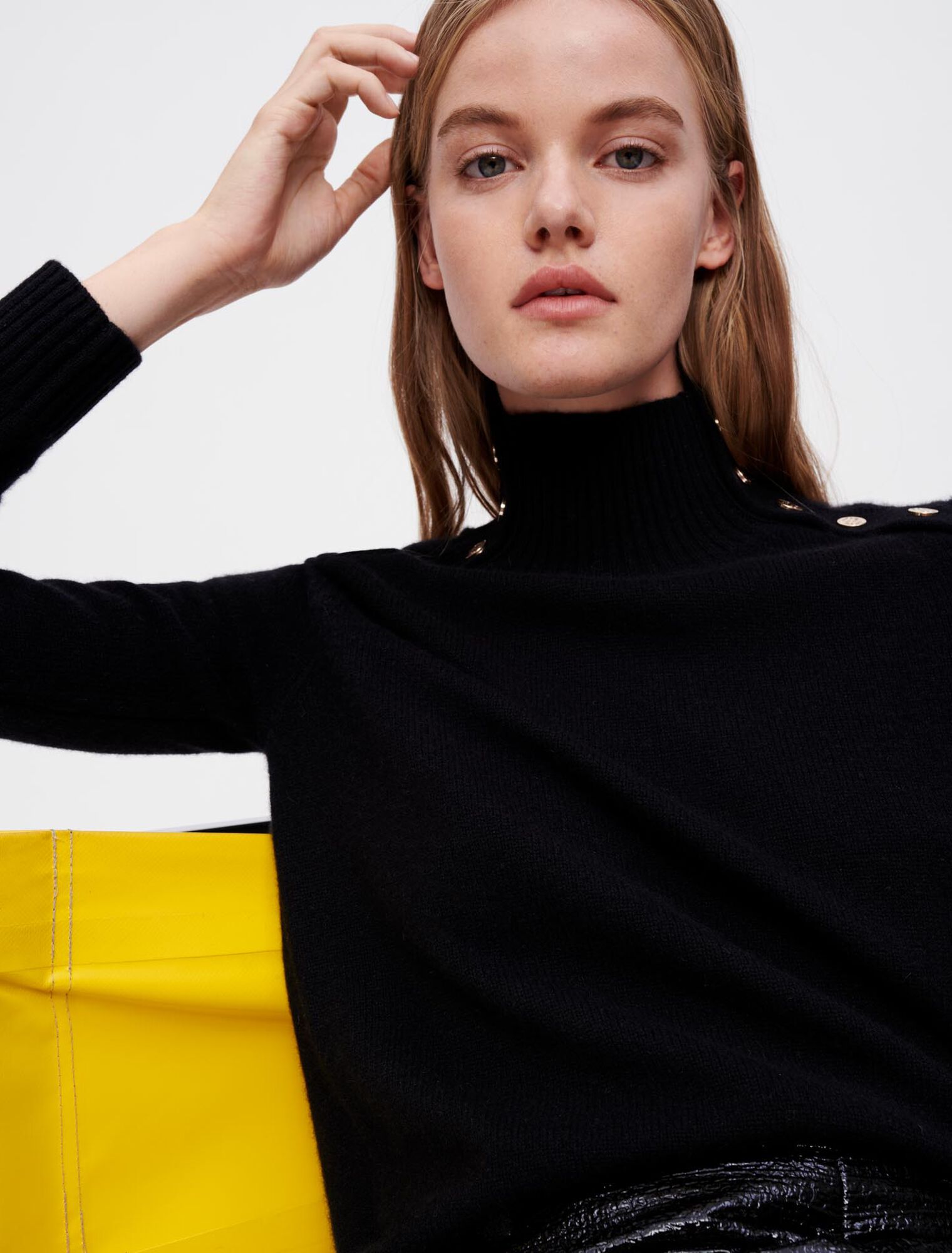 Cashmere sweater with stand-up collar