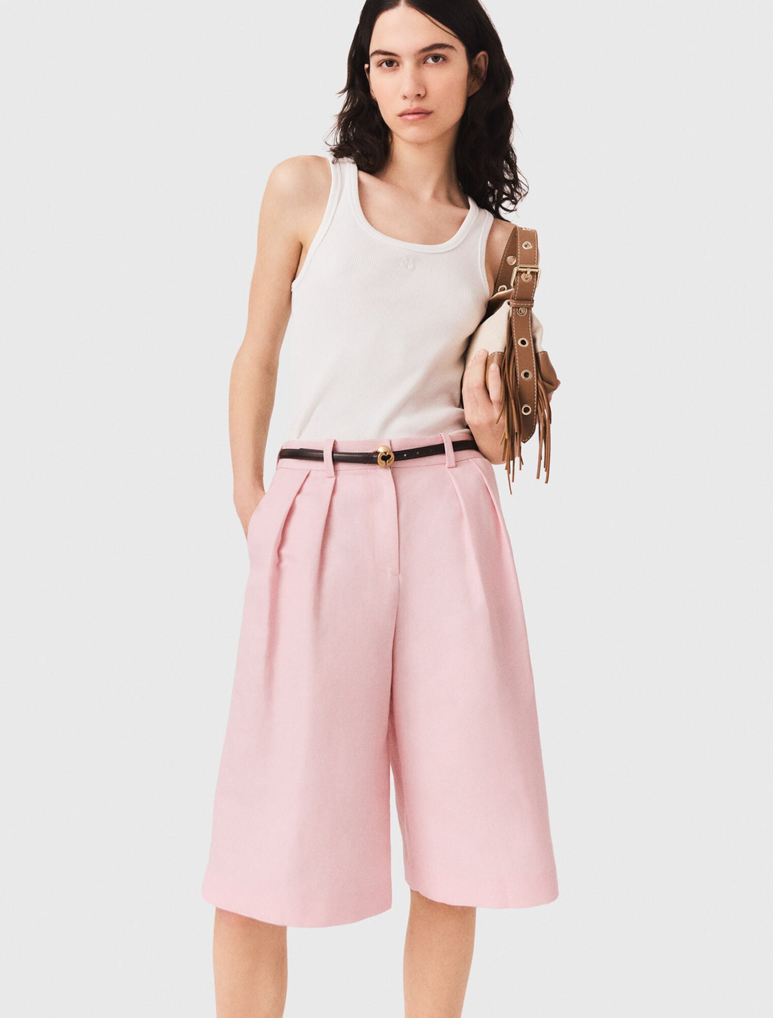 Pleated linen blend Bermuda shorts