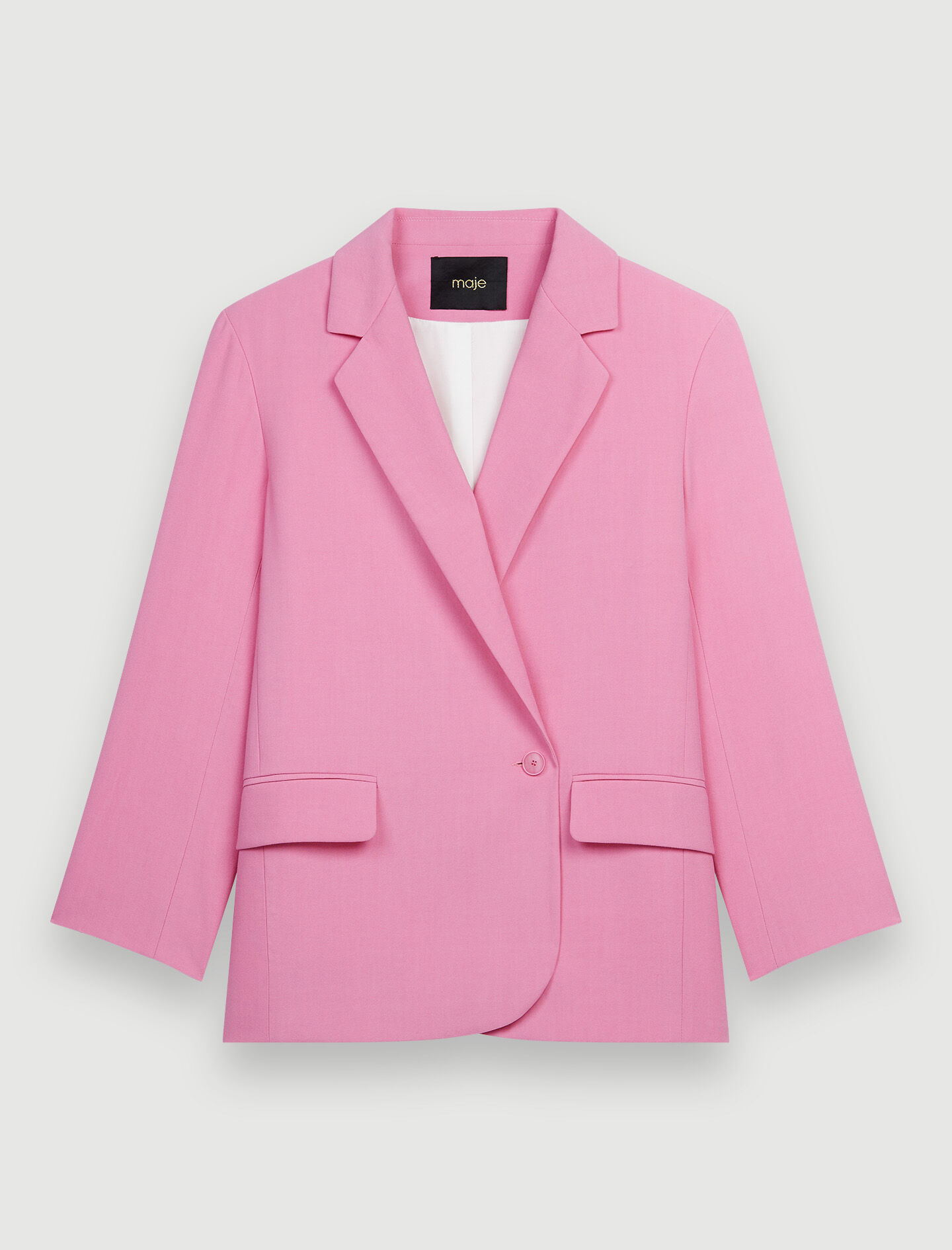 Fluid, loose-fitting tailored jacket