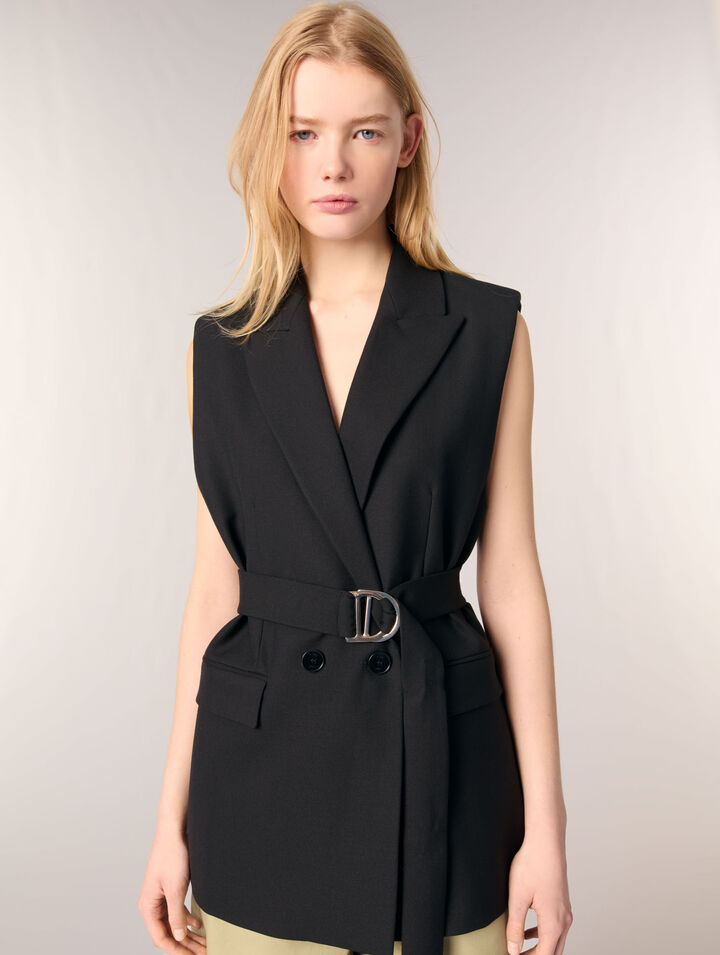 Sleeveless suit jacket 