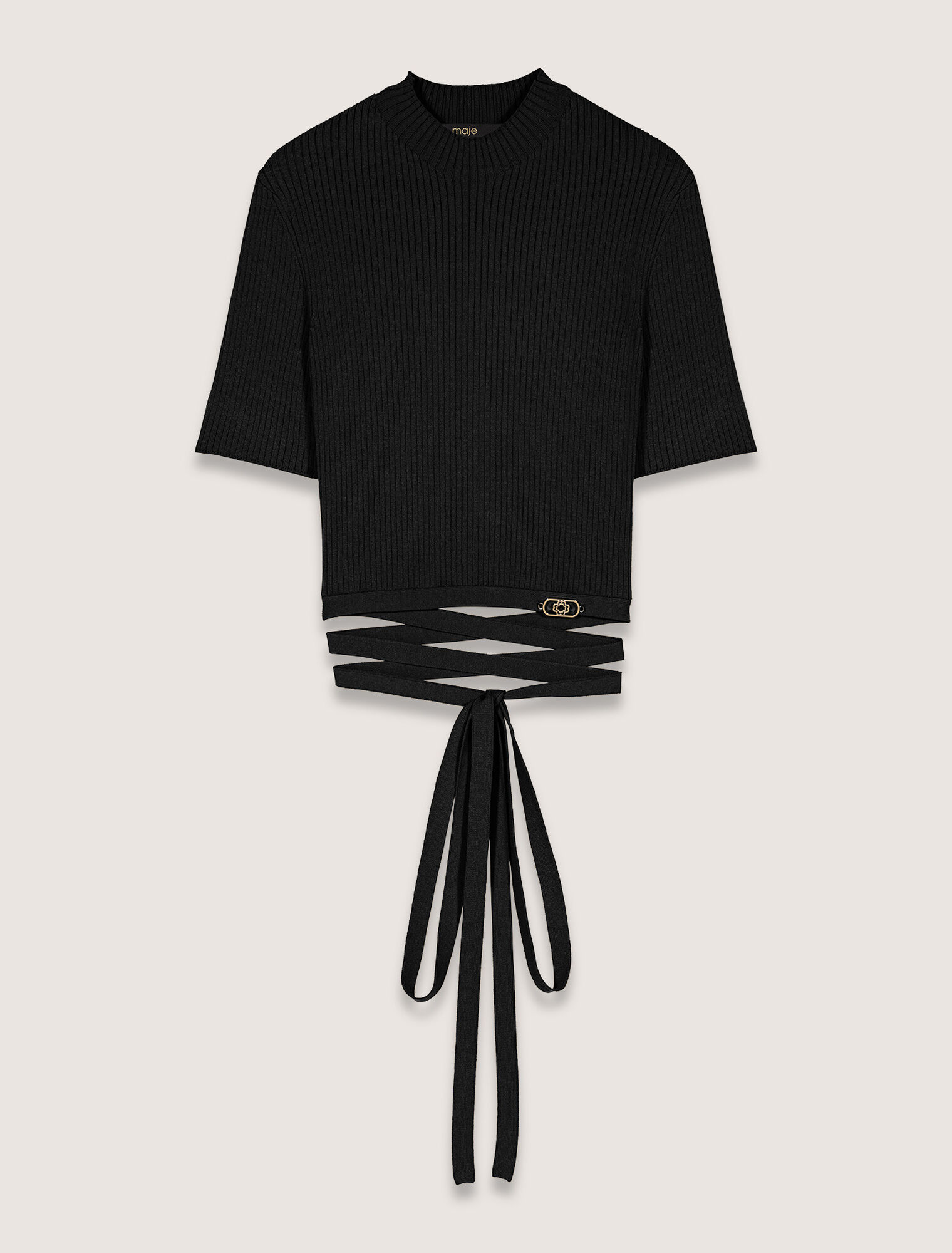 Criss-cross cropped top