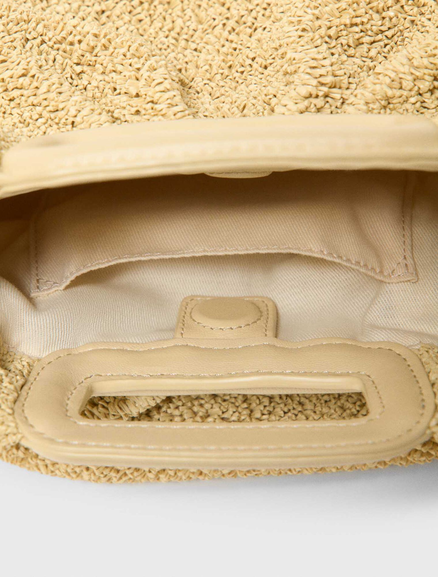 Mipli boucl&eacute; effect clutch bag