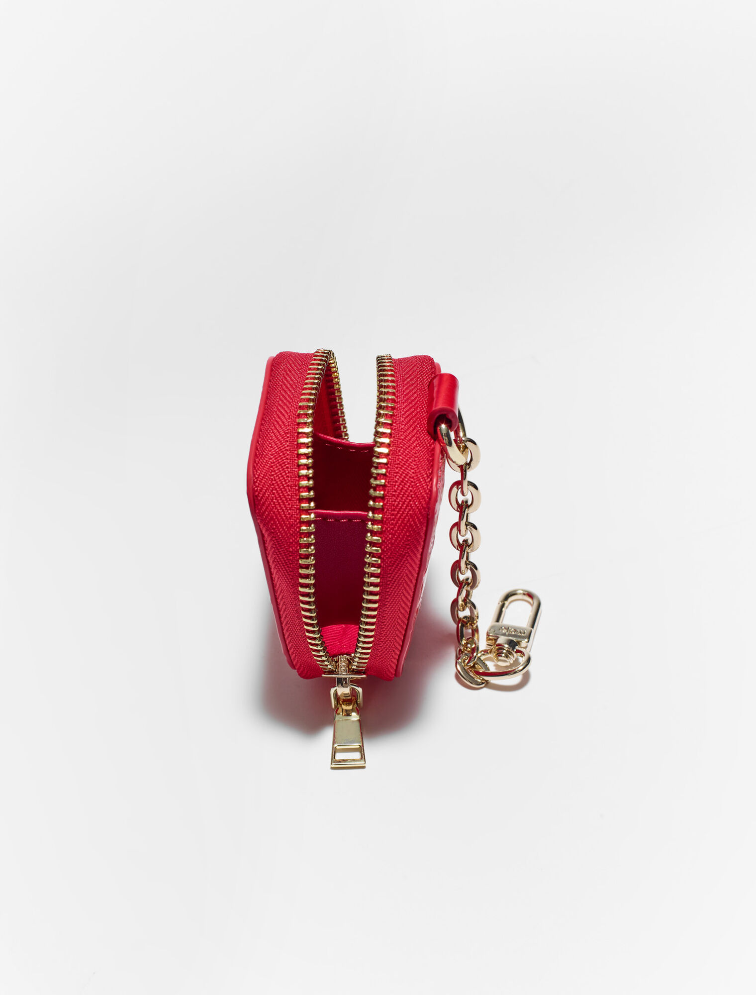 Embossed leather earphone case