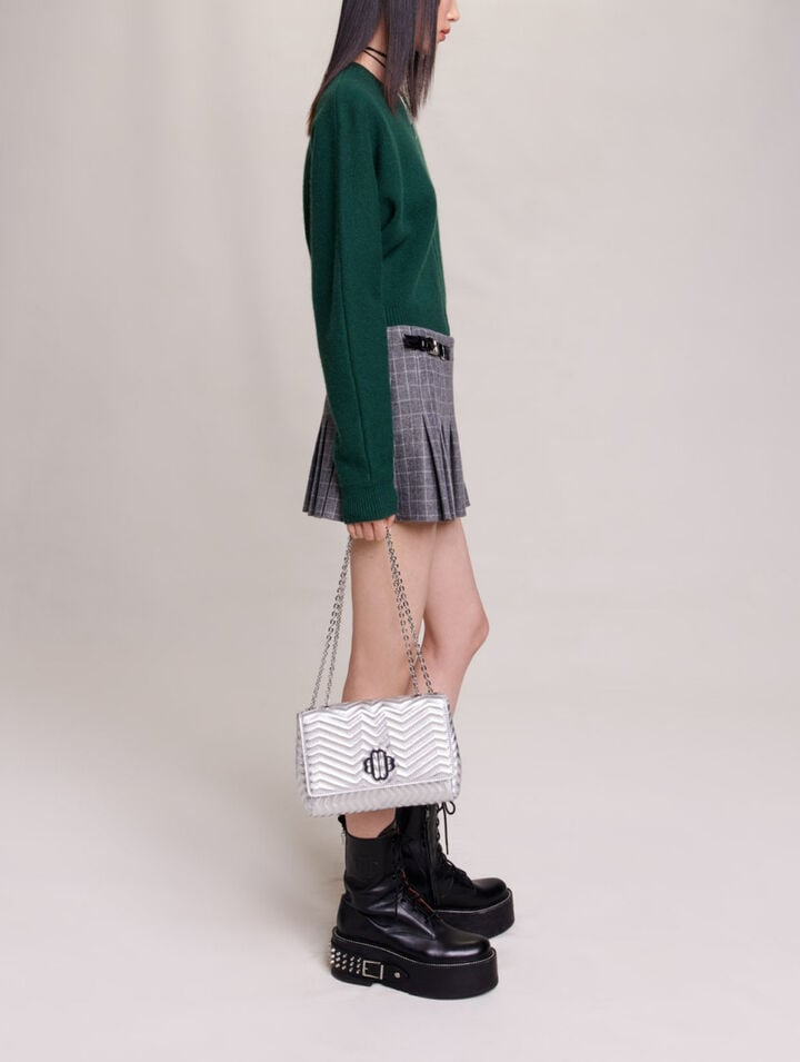 Short pleated skirt