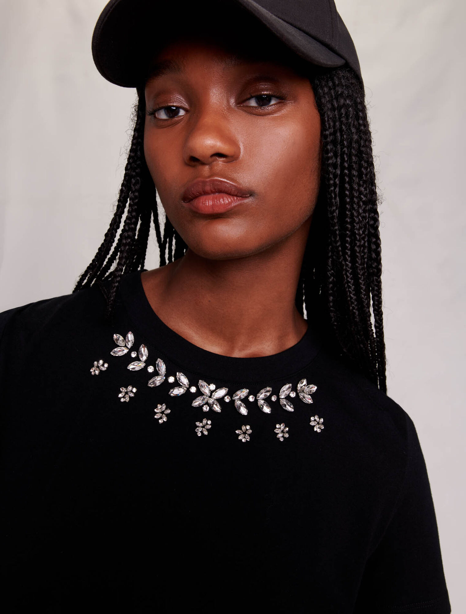 100% cotton T-shirt with rhinestones