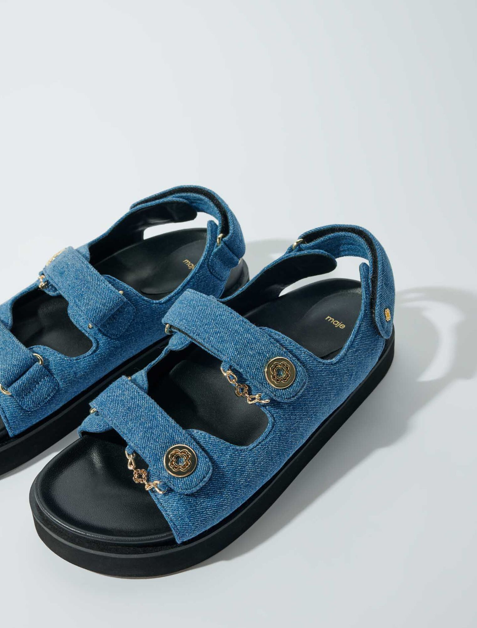 Flat denim sandals
