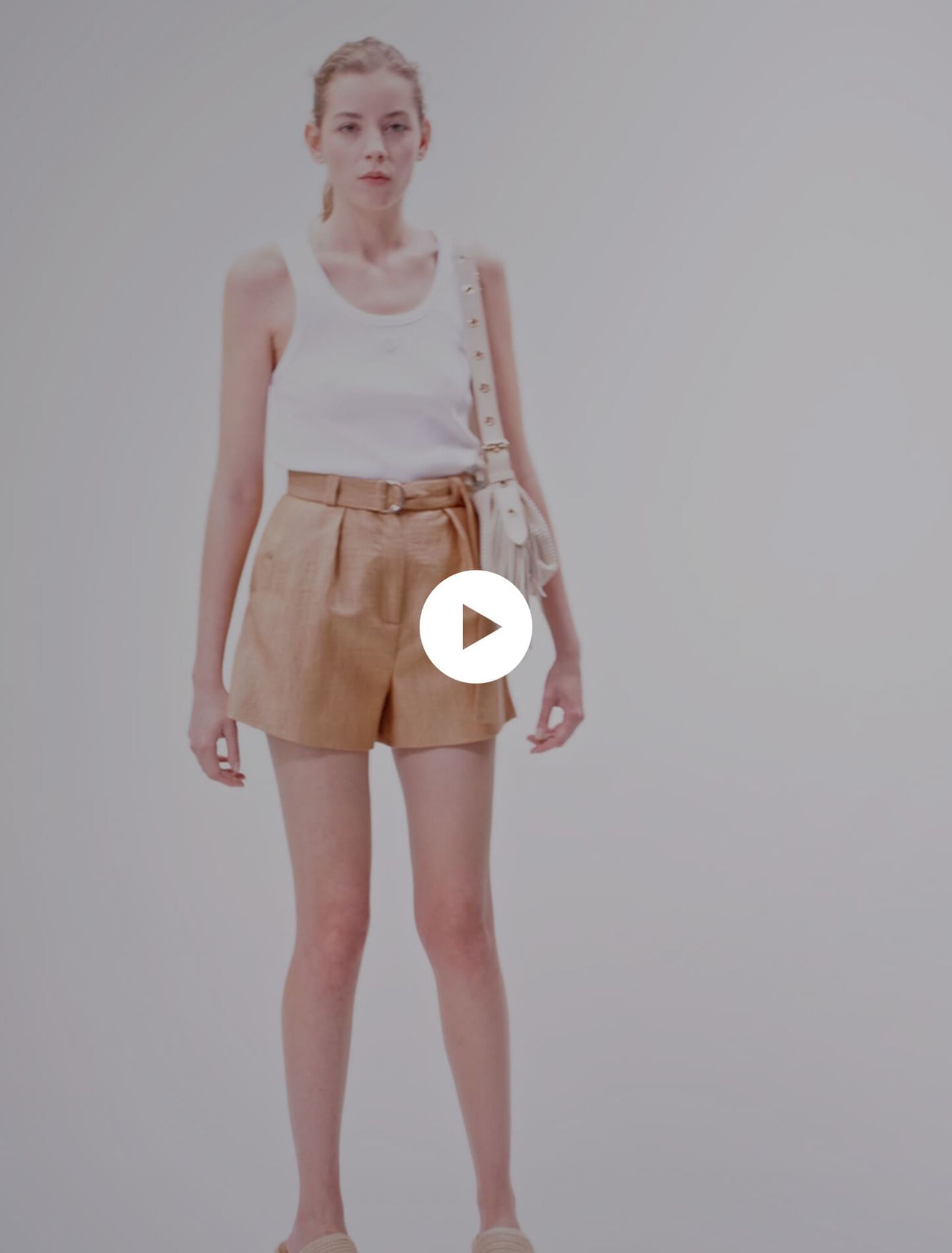 Linen shorts