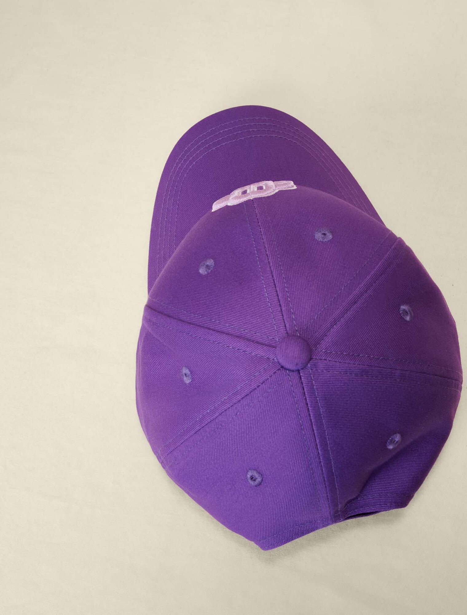 Clover logo cotton cap