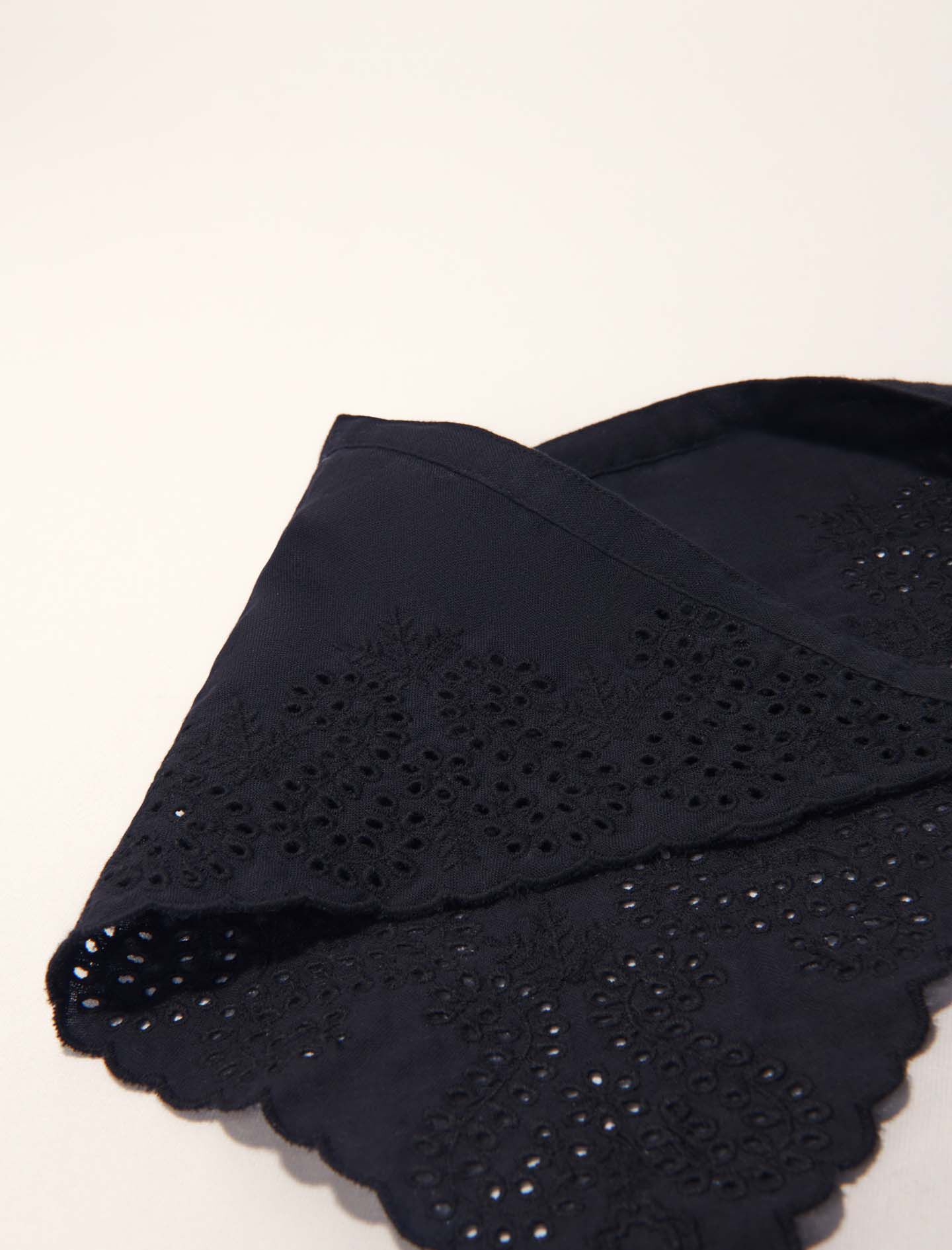 [TATIANA] 韓国☆Triangle Petty muffler TATIANA】Triangle Petit Muffler 8colors ウール100％ 韓国発