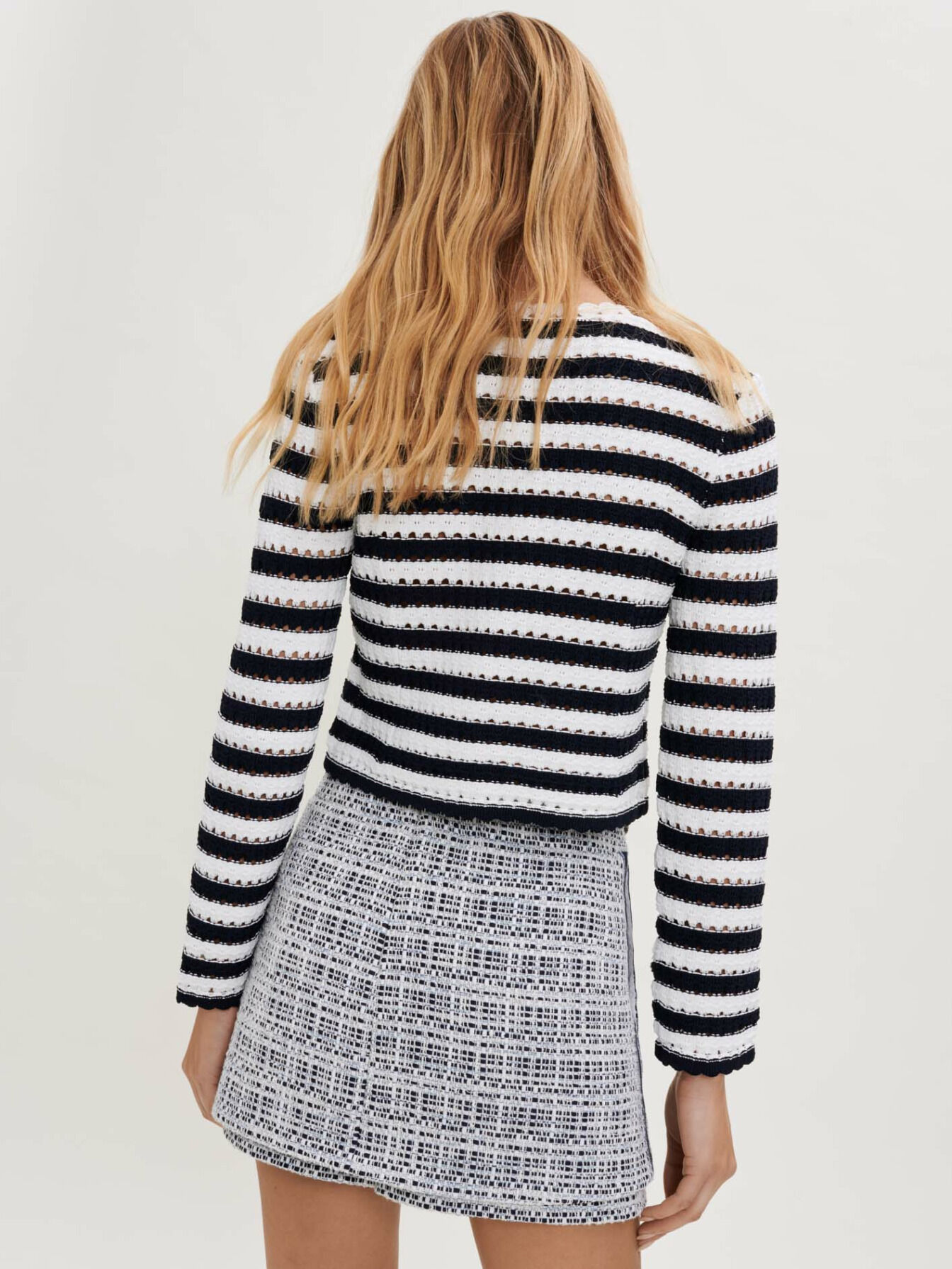 まい Crochet cropped cardigan Bicolor For Women | Maje