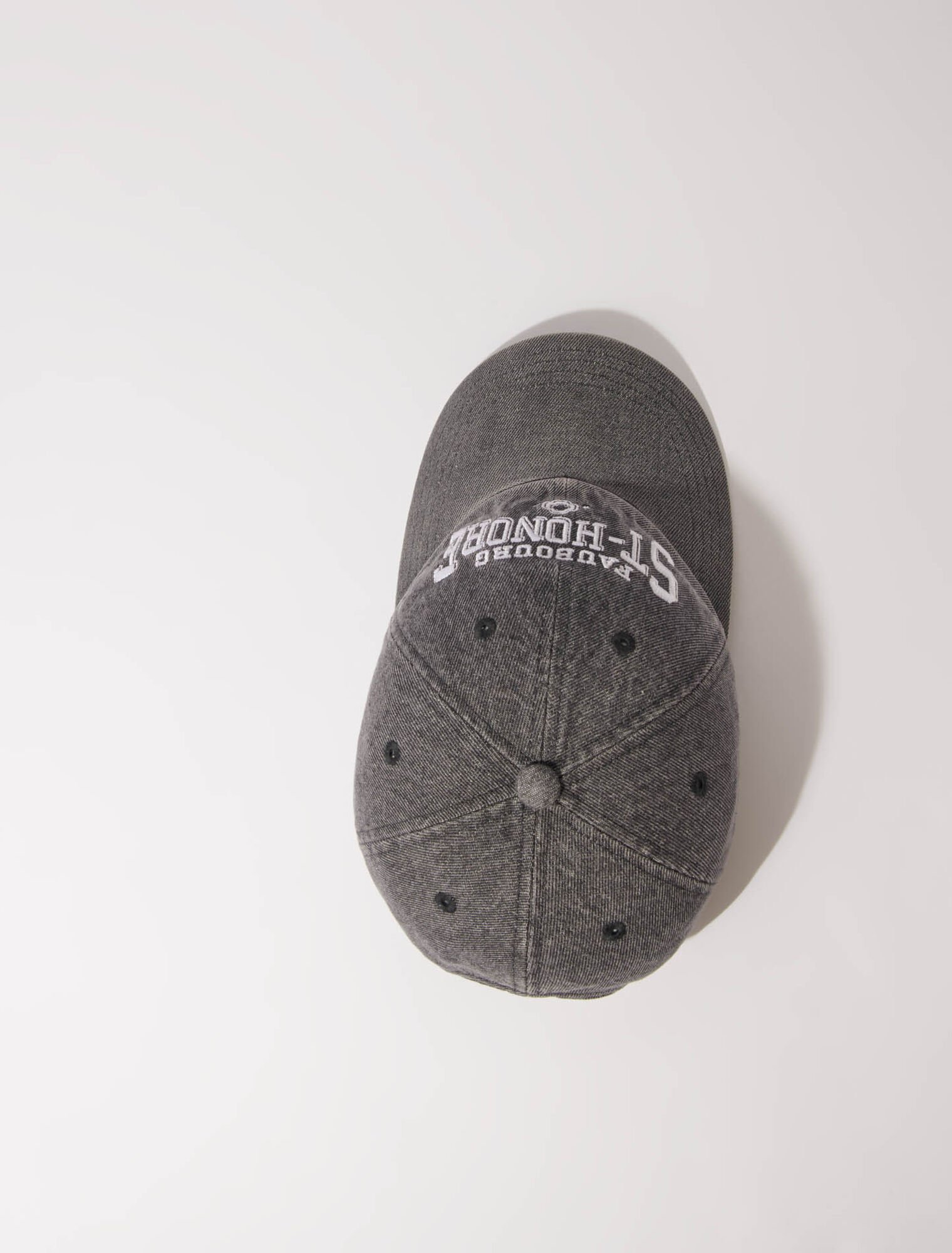 Saint Honor&eacute; denim cap