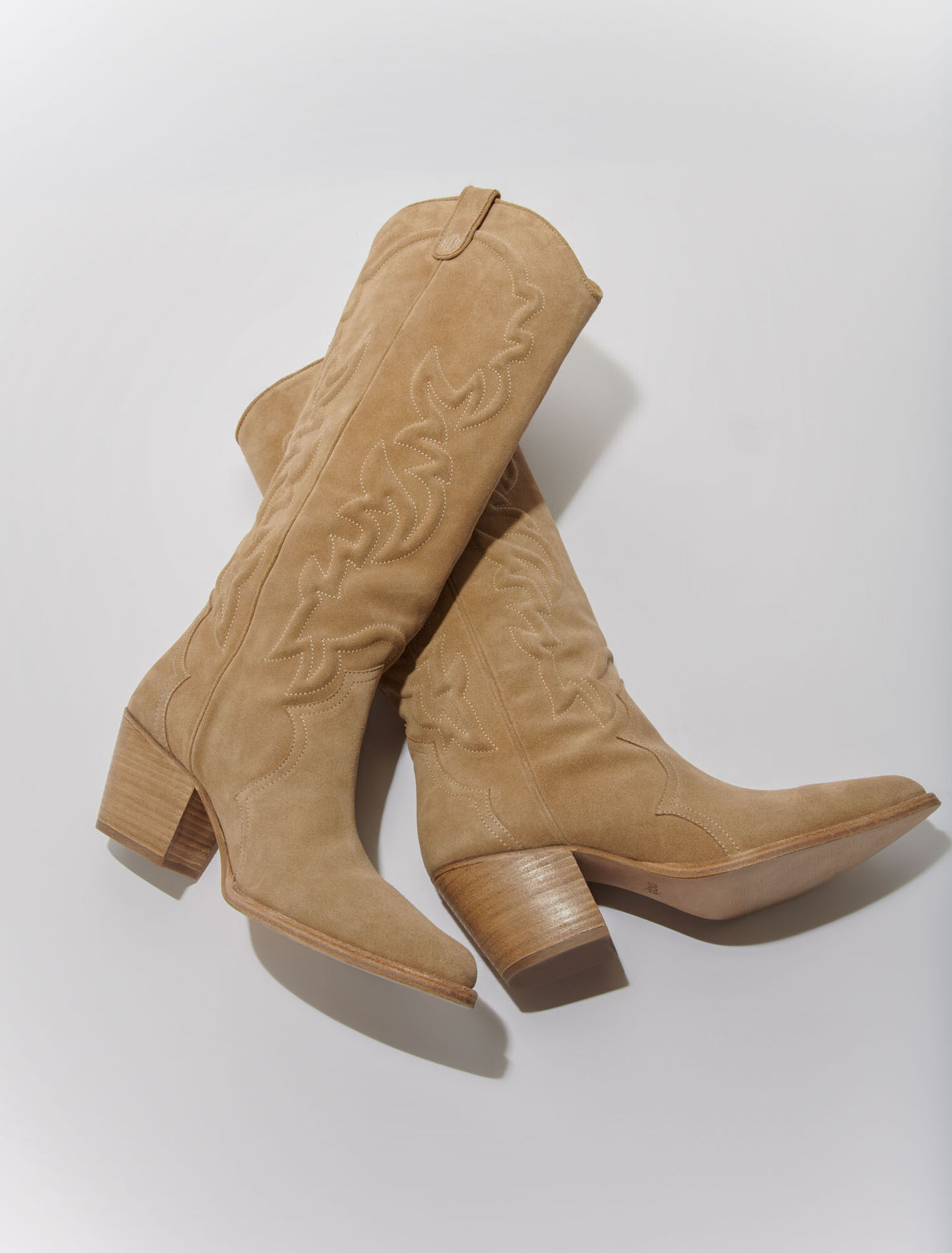 Embroidered leather cowboy boots