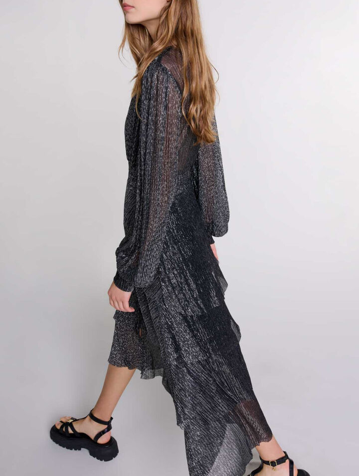 Ruffled dress 