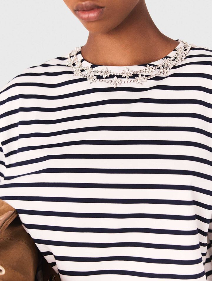 Striped long-sleeved T-shirt