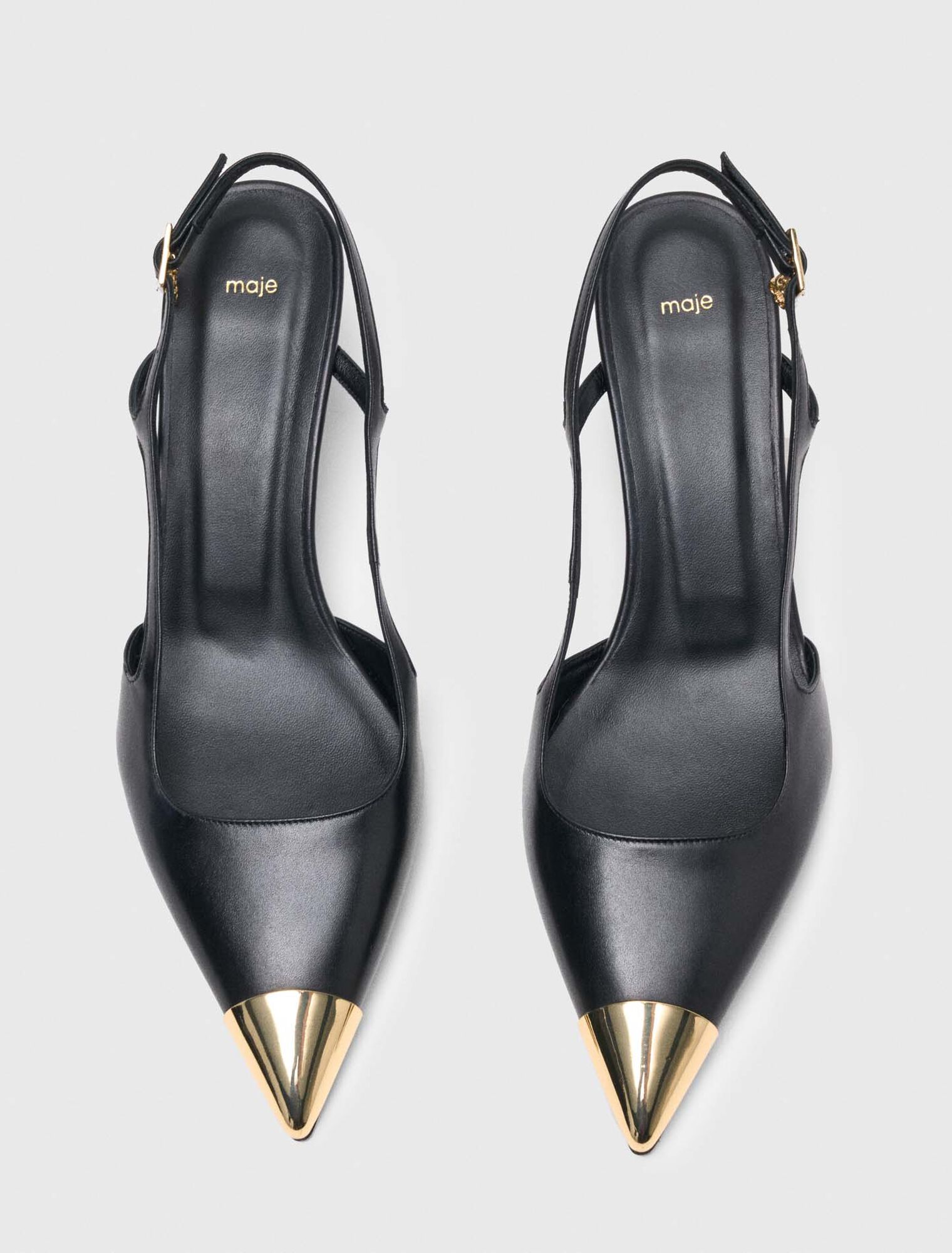 Smooth leather slingback pumps