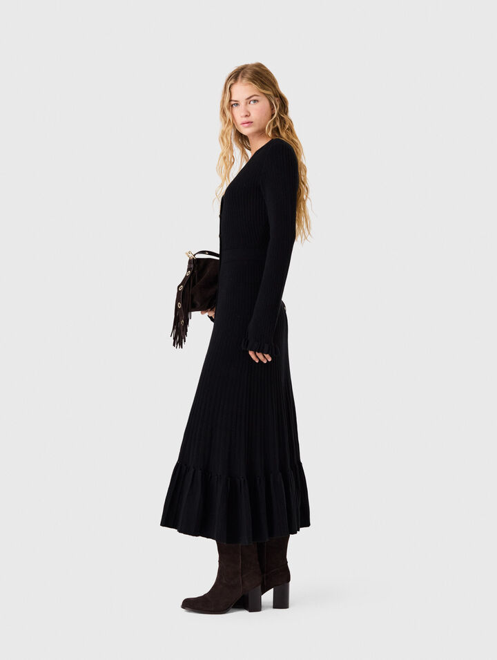 Ruffled knit maxi dress