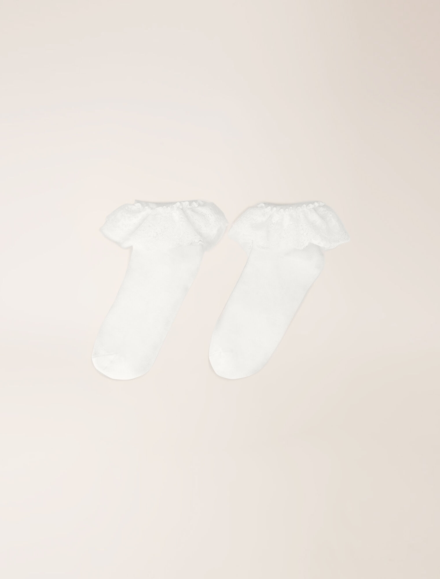 Lace frill socks